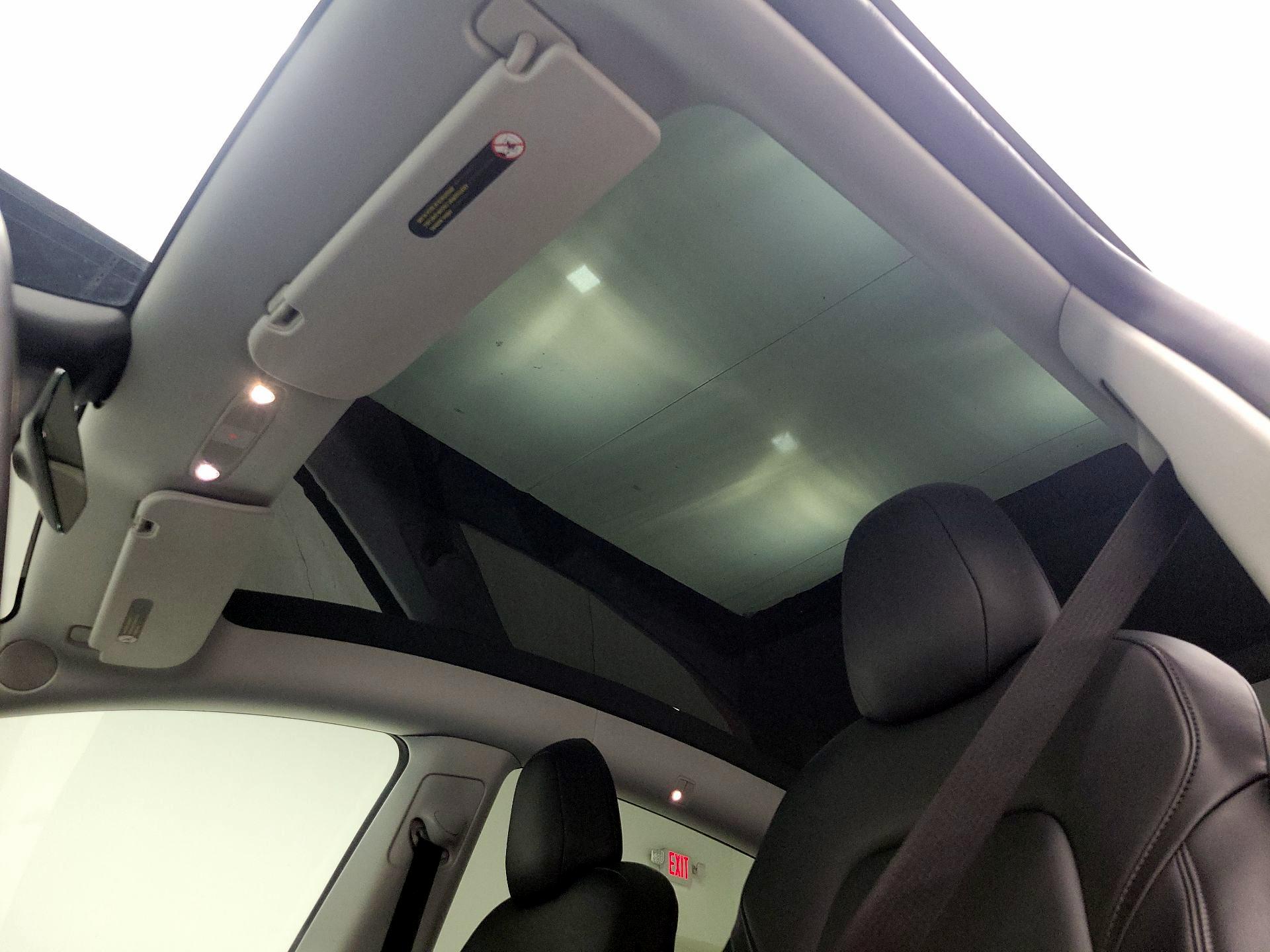 Thumbnail: 2021 Tesla Model Y - 18