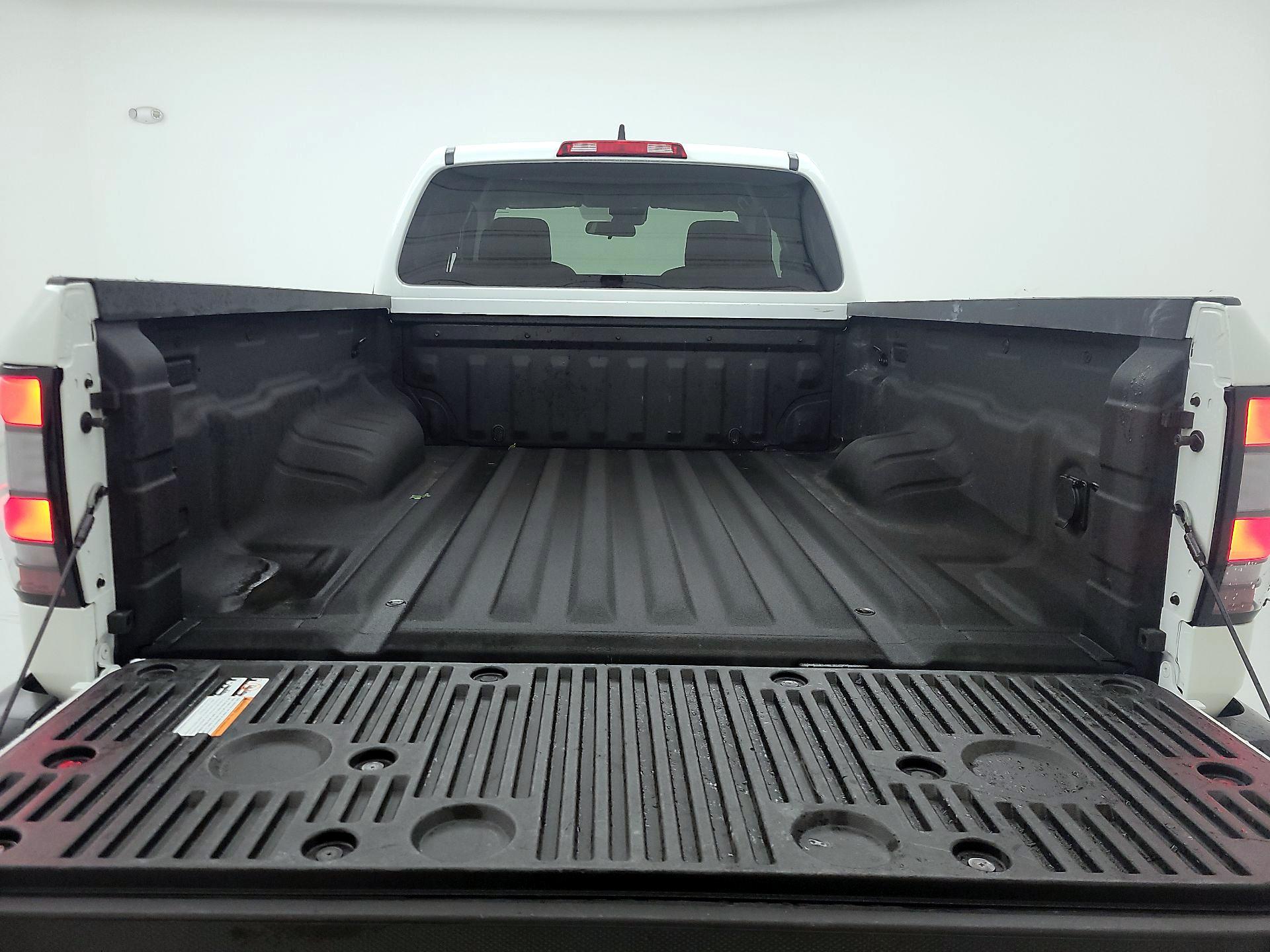Thumbnail: 2024 Nissan Frontier - 20