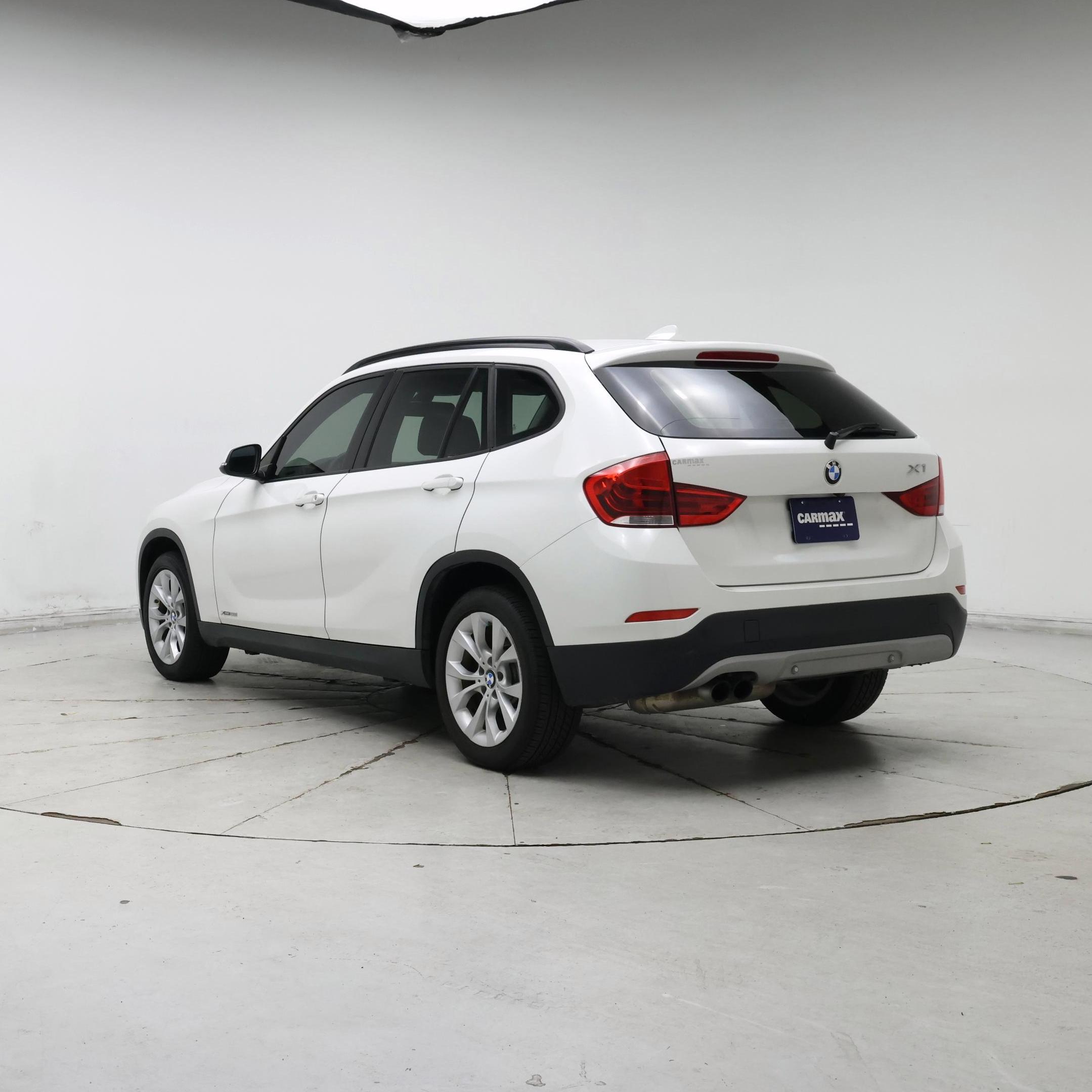Thumbnail: 2014 BMW X1 - 2