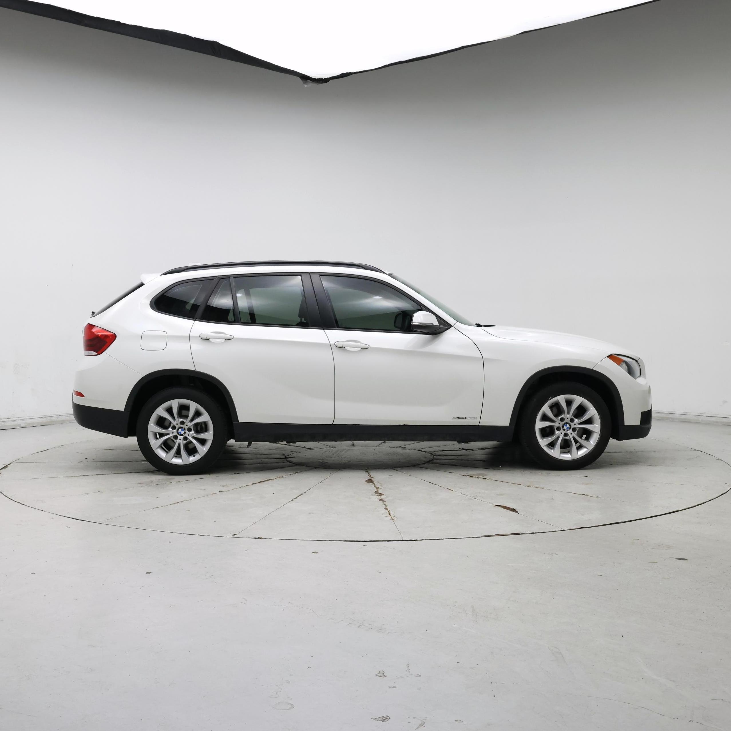 Thumbnail: 2014 BMW X1 - 7