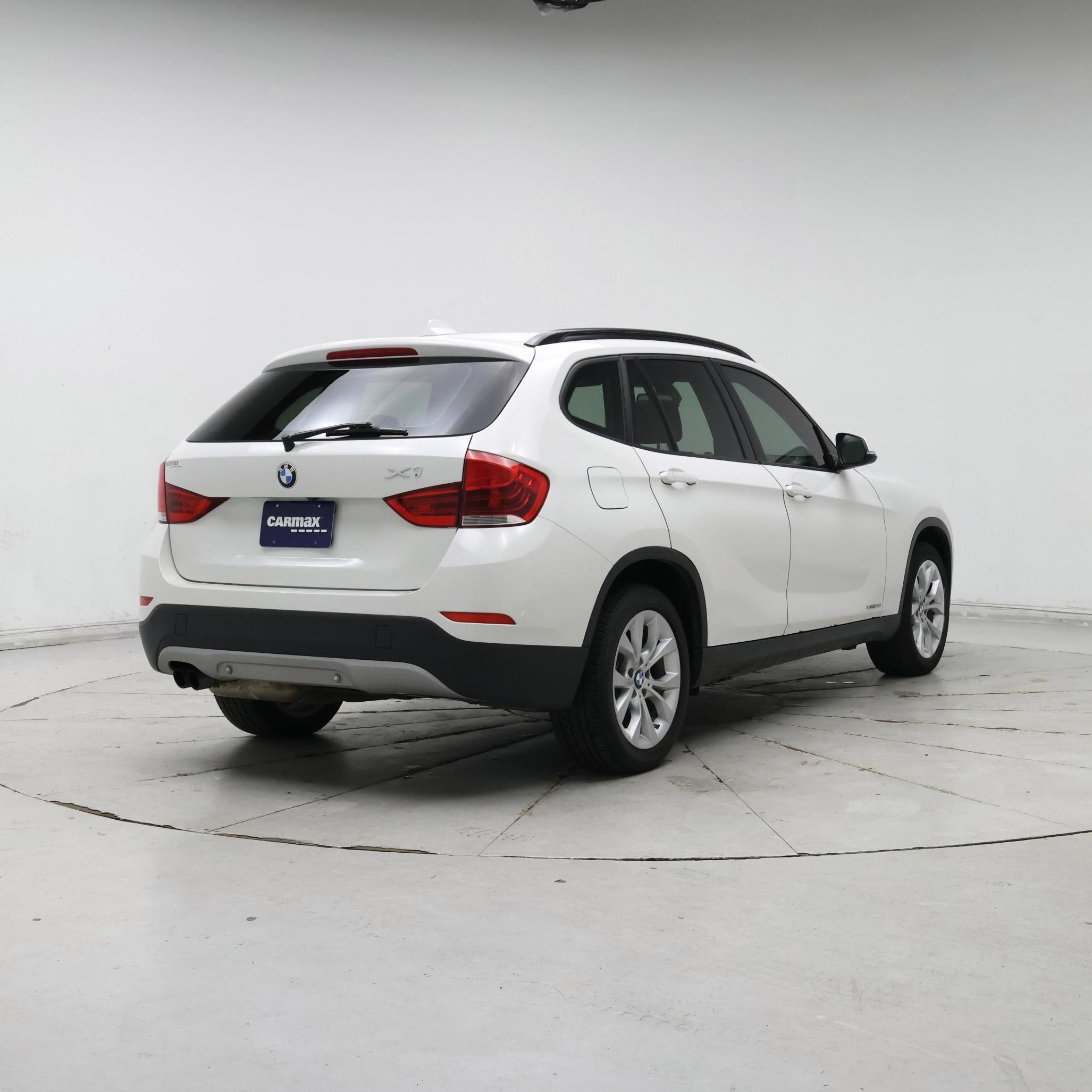 Thumbnail: 2014 BMW X1 - 8