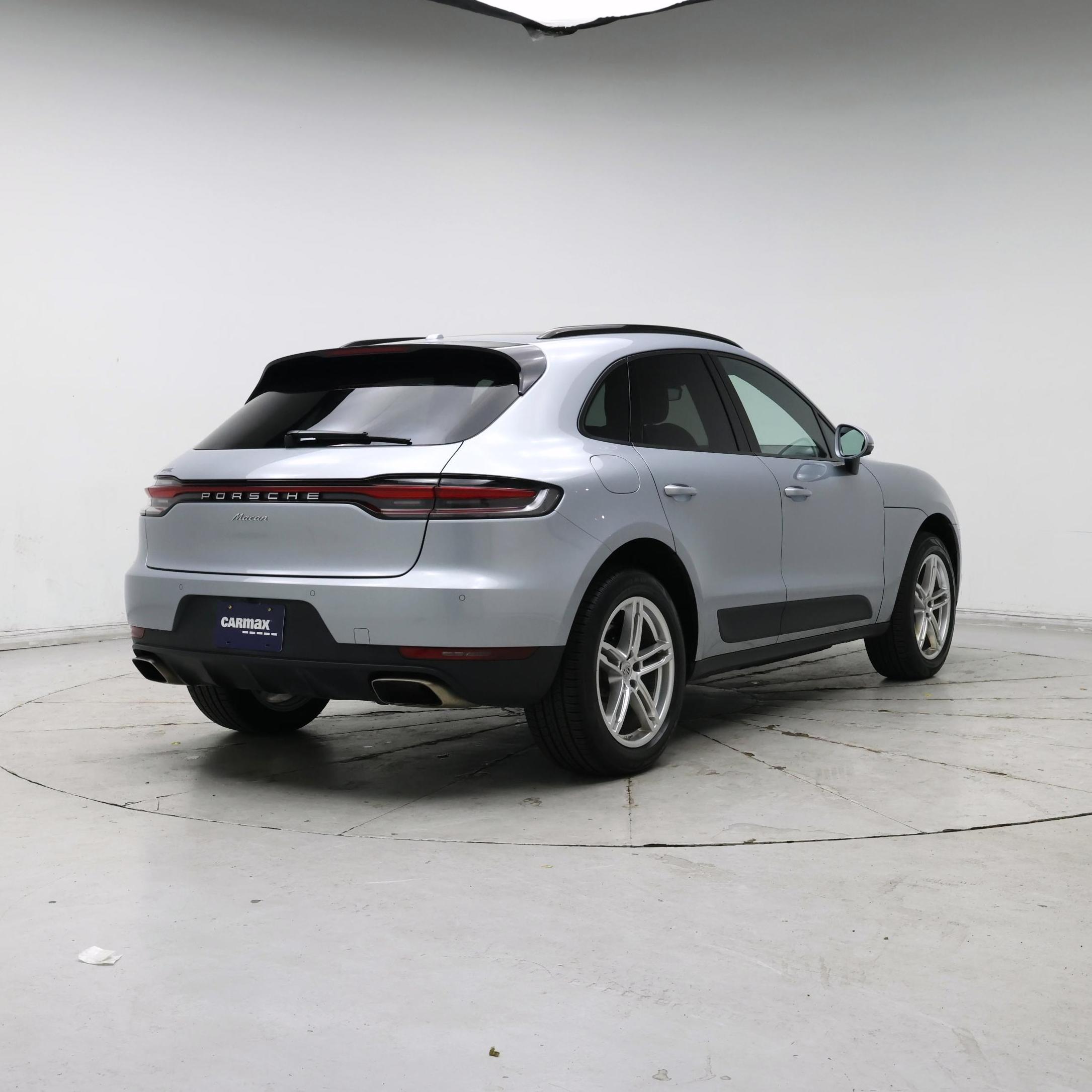 Thumbnail: 2021 Porsche Macan - 8