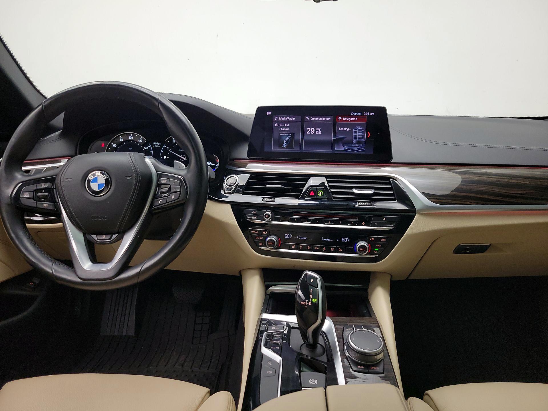 Thumbnail: 2019 BMW 5 Series - 9