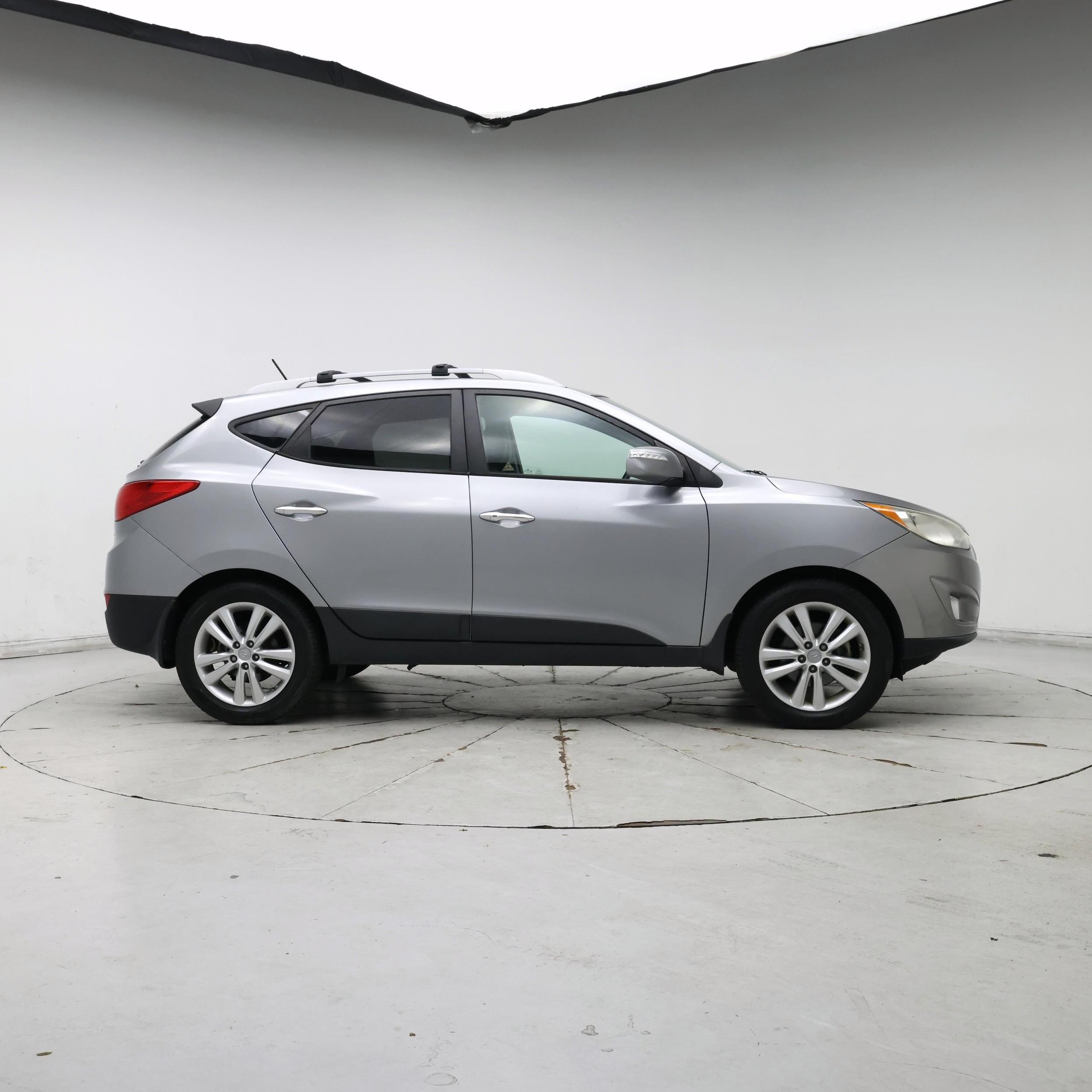 Thumbnail: 2013 Hyundai Tucson - 7