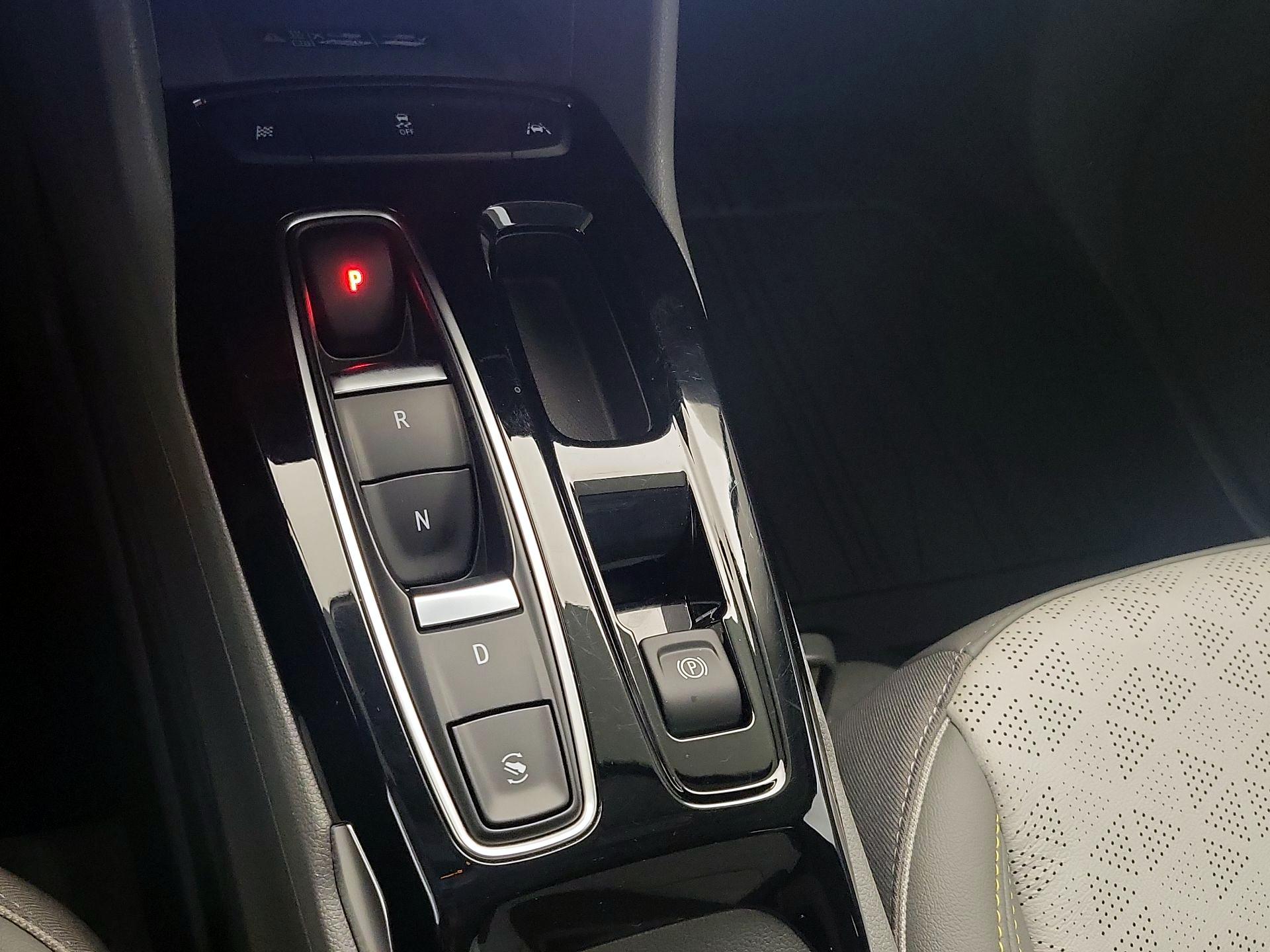 Thumbnail: 2023 Chevrolet Bolt EUV - 18