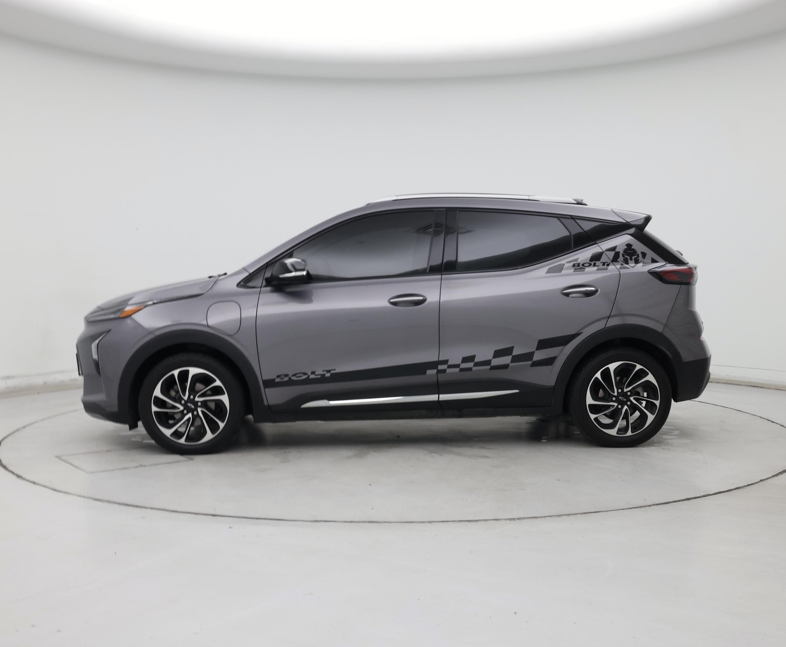 Thumbnail: 2023 Chevrolet Bolt EUV - 3