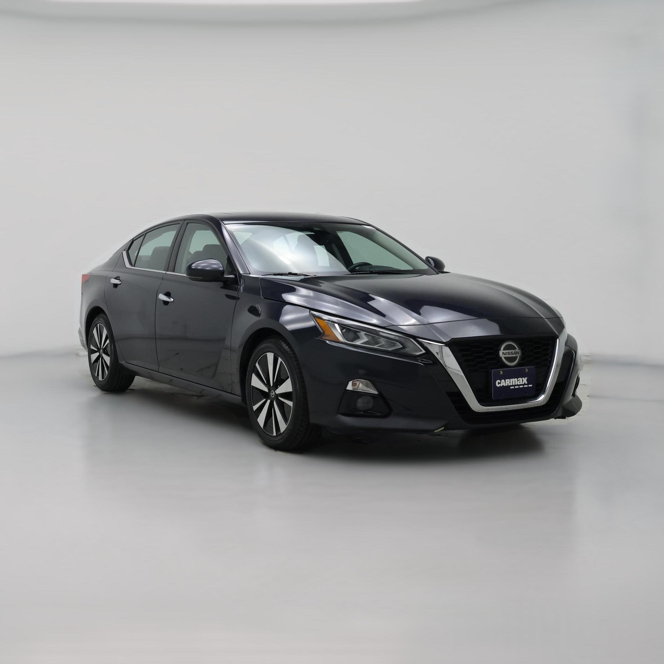Thumbnail: 2019 Nissan Altima - 1