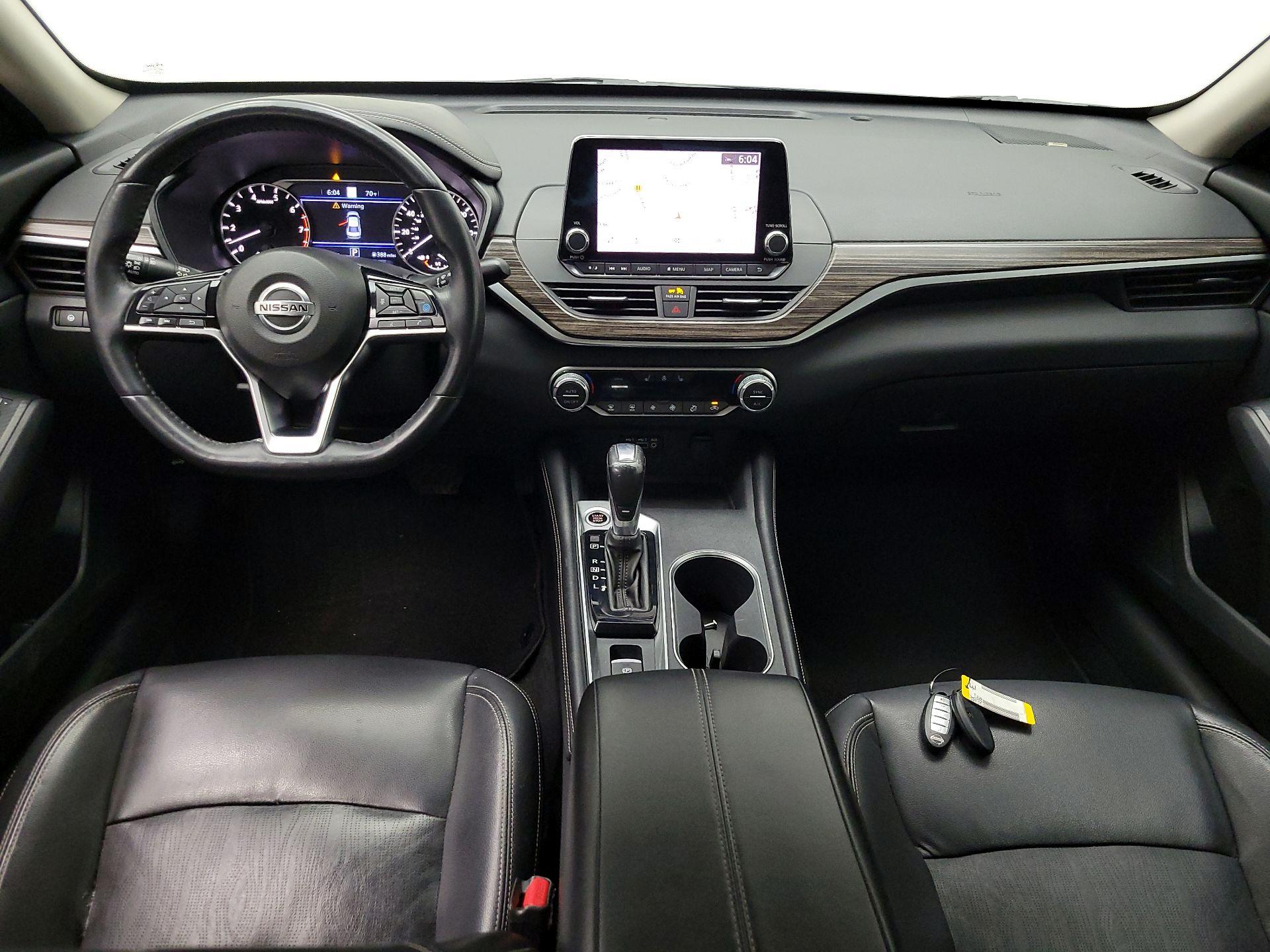 Thumbnail: 2019 Nissan Altima - 9
