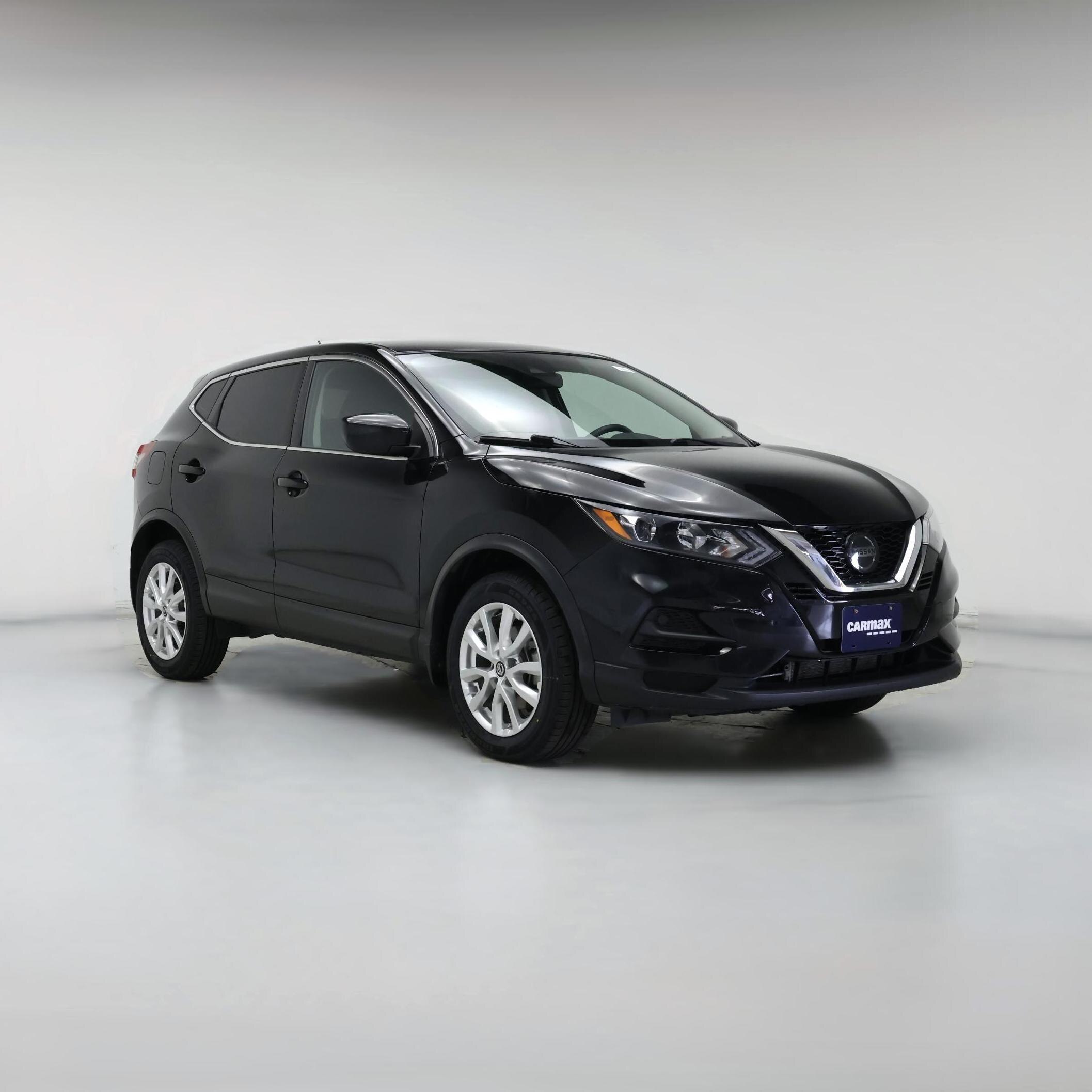 Thumbnail: 2020 Nissan Rogue Sport - 1
