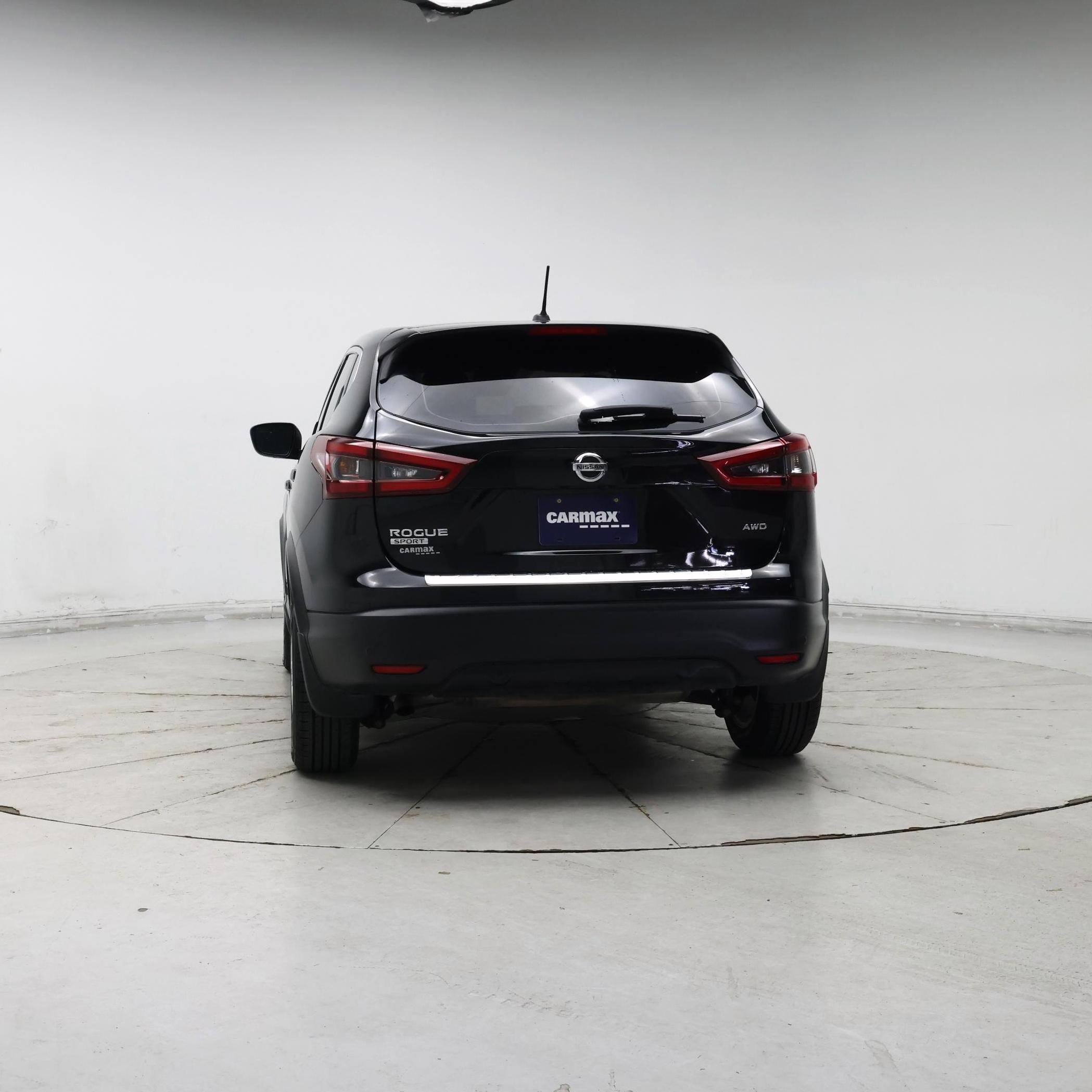 Thumbnail: 2020 Nissan Rogue Sport - 6