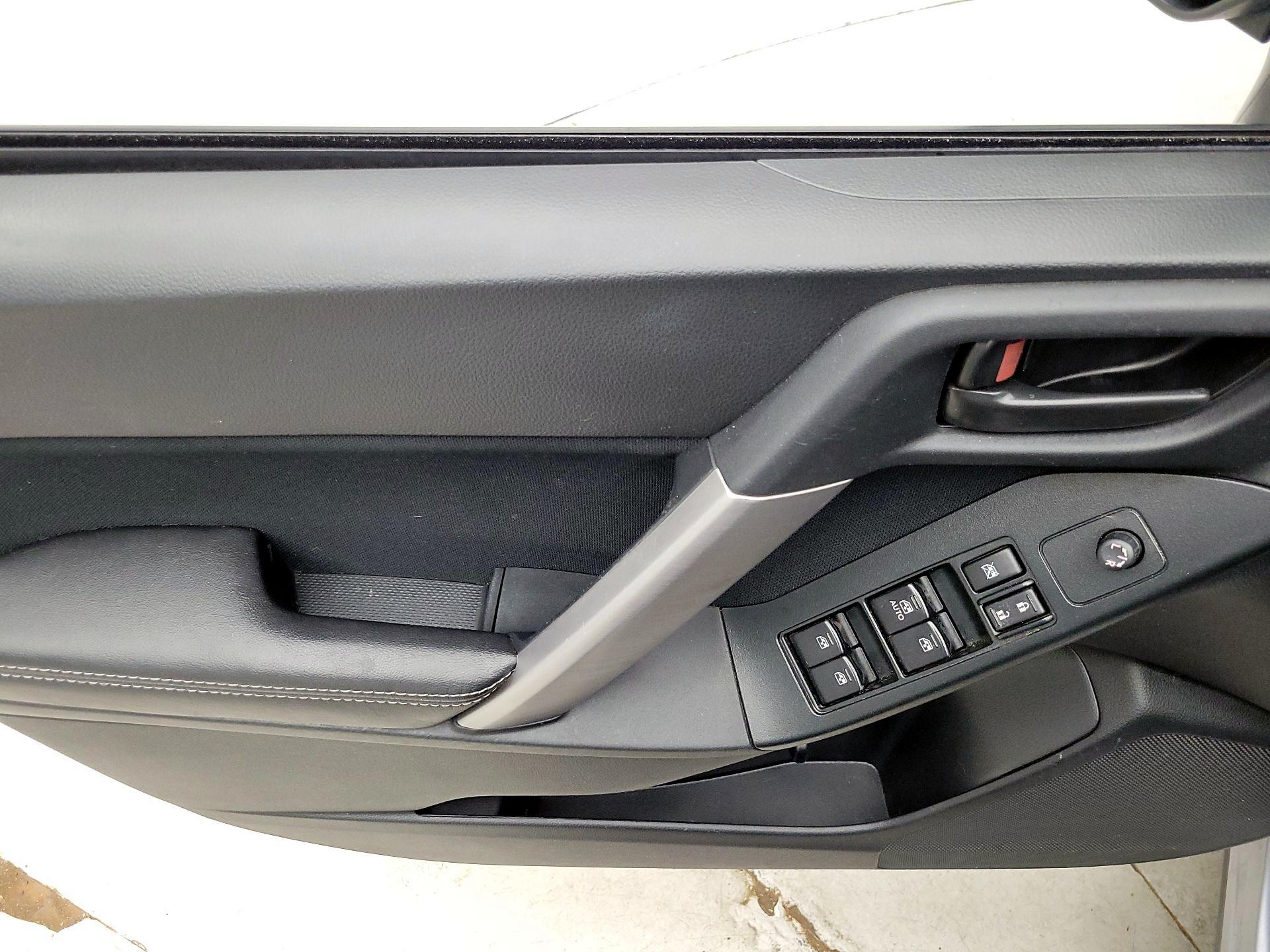 Thumbnail: 2016 Subaru Forester - 12