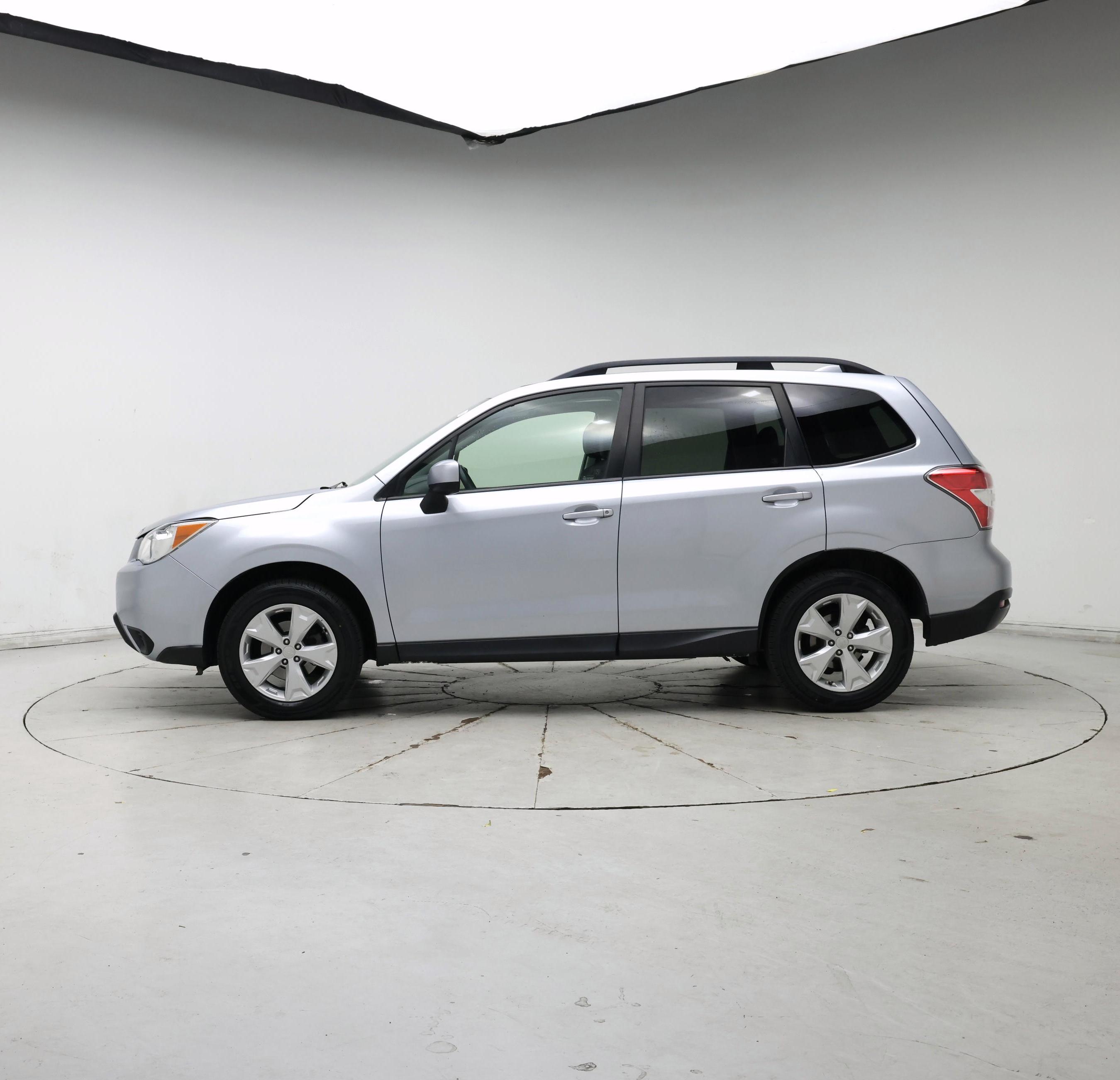Thumbnail: 2016 Subaru Forester - 3