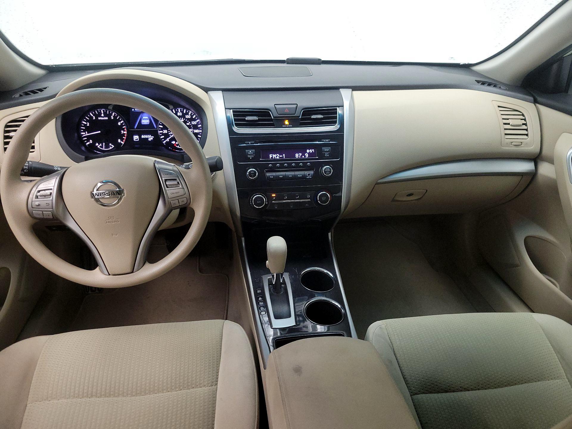 Thumbnail: 2014 Nissan Altima - 9