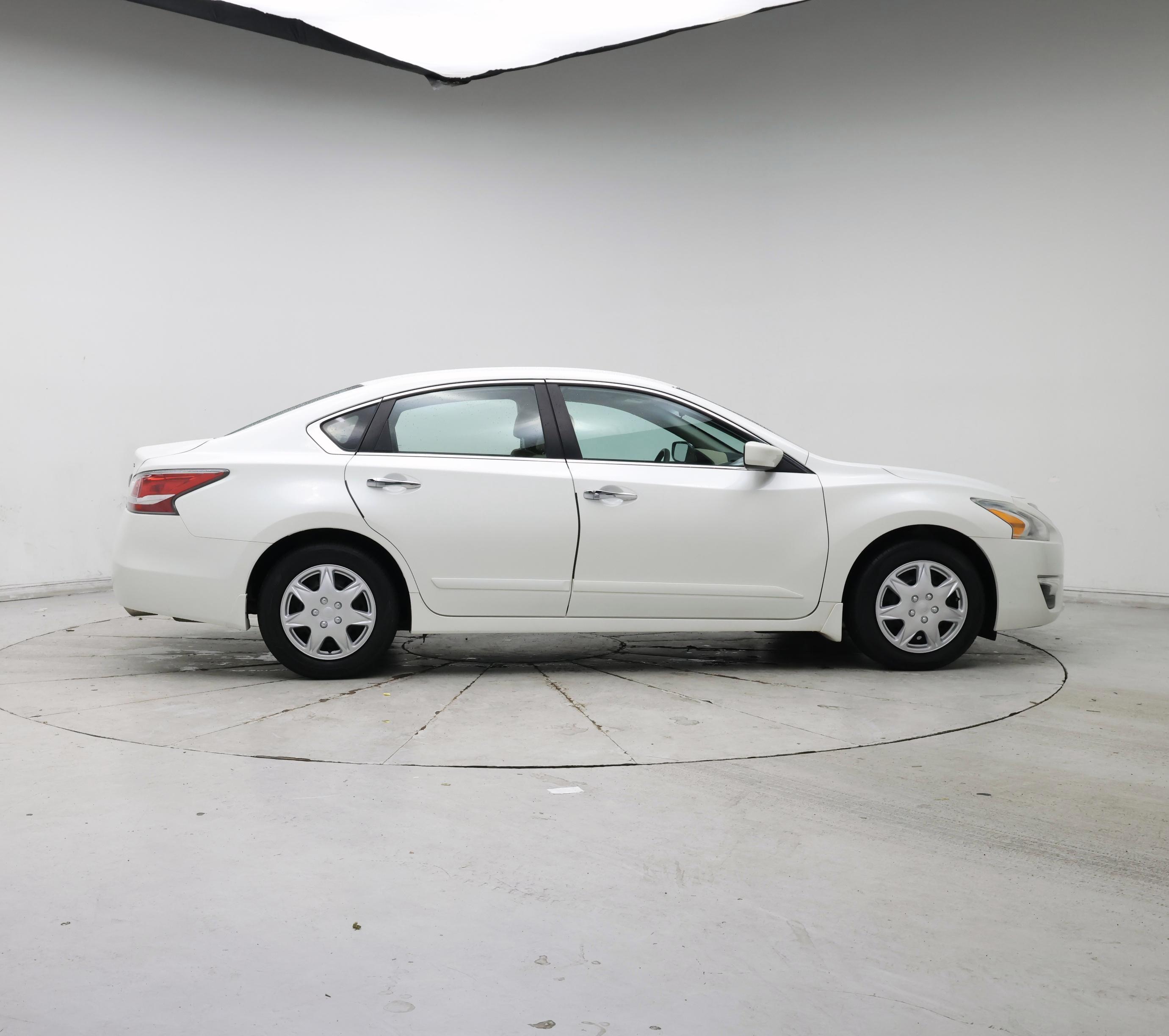 Thumbnail: 2014 Nissan Altima - 7