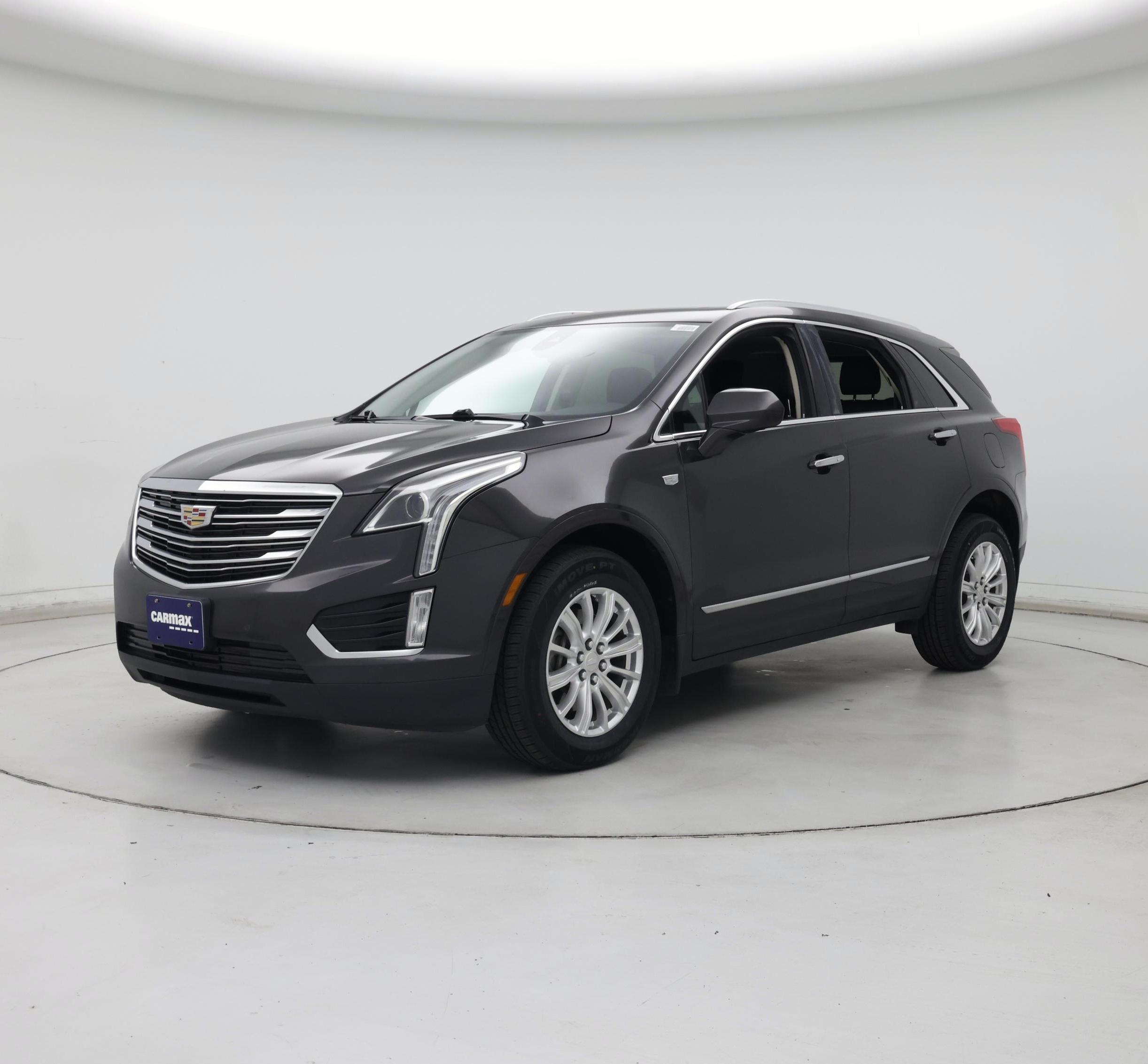 Thumbnail: 2017 Cadillac XT5 - 4