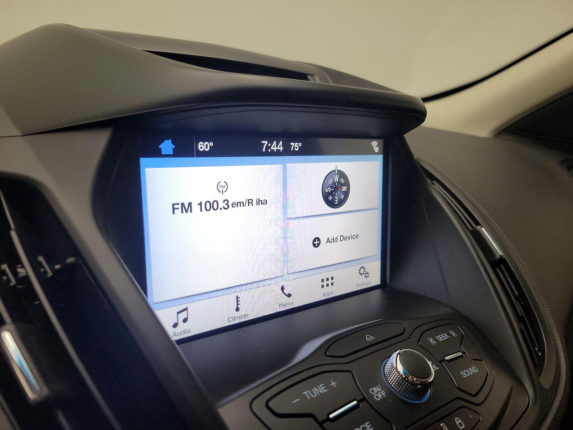 Thumbnail: 2016 Ford Escape - 14