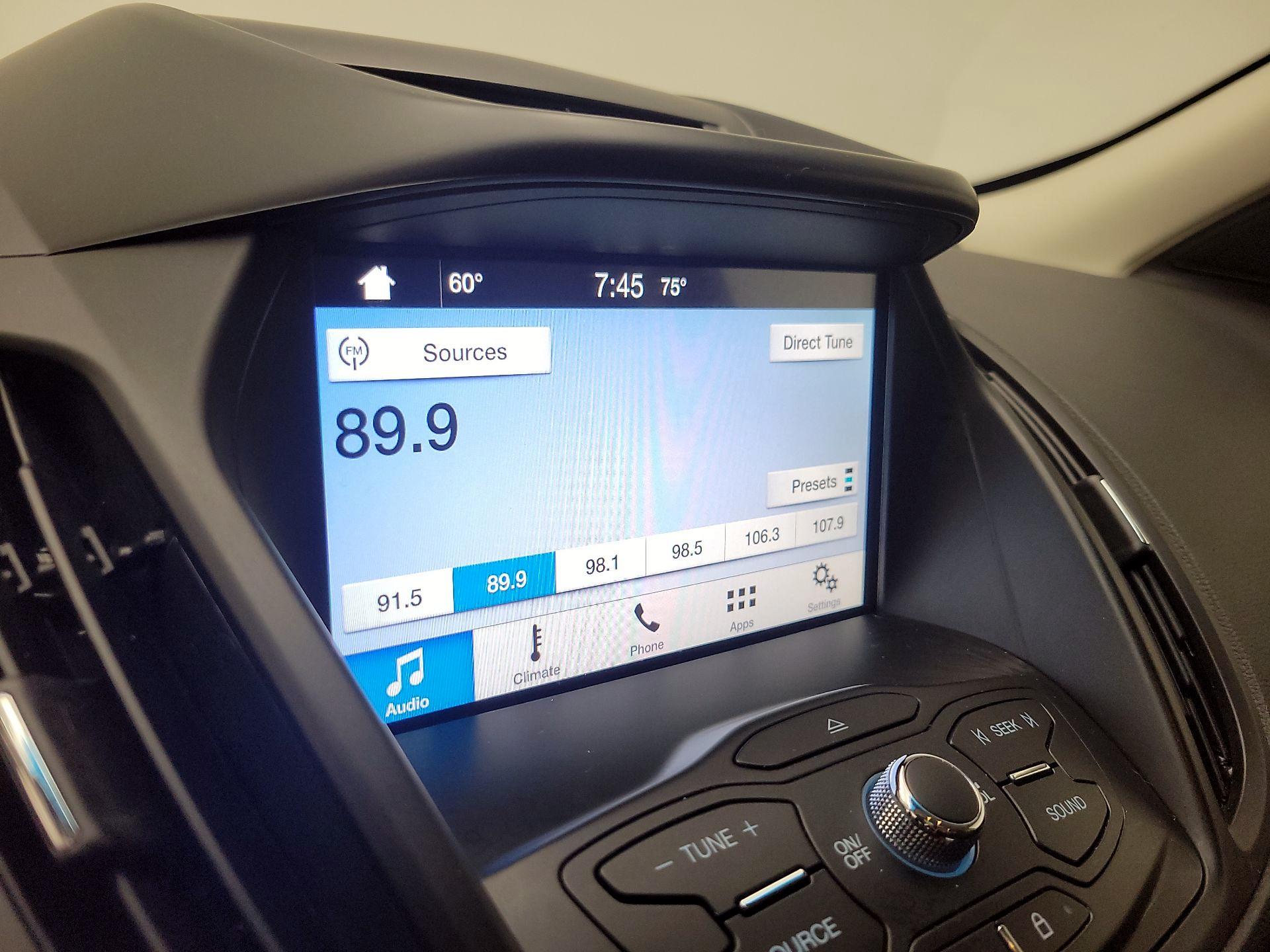Thumbnail: 2016 Ford Escape - 16