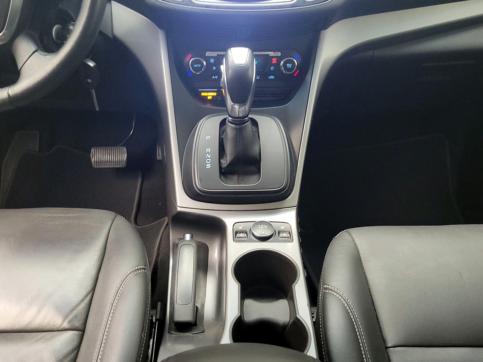 Thumbnail: 2016 Ford Escape - 18