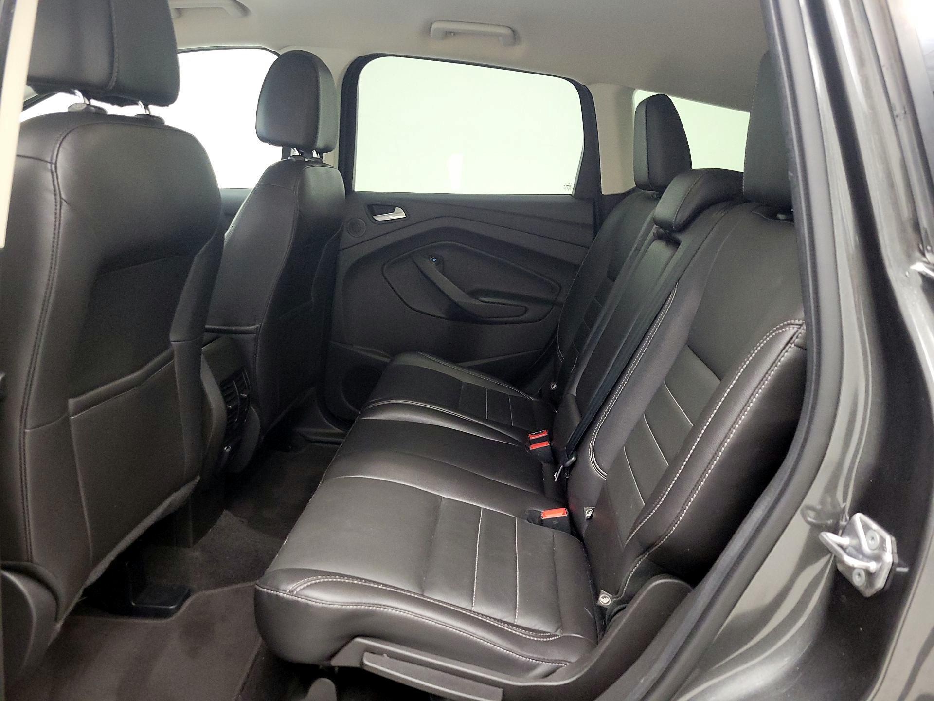 Thumbnail: 2016 Ford Escape - 19