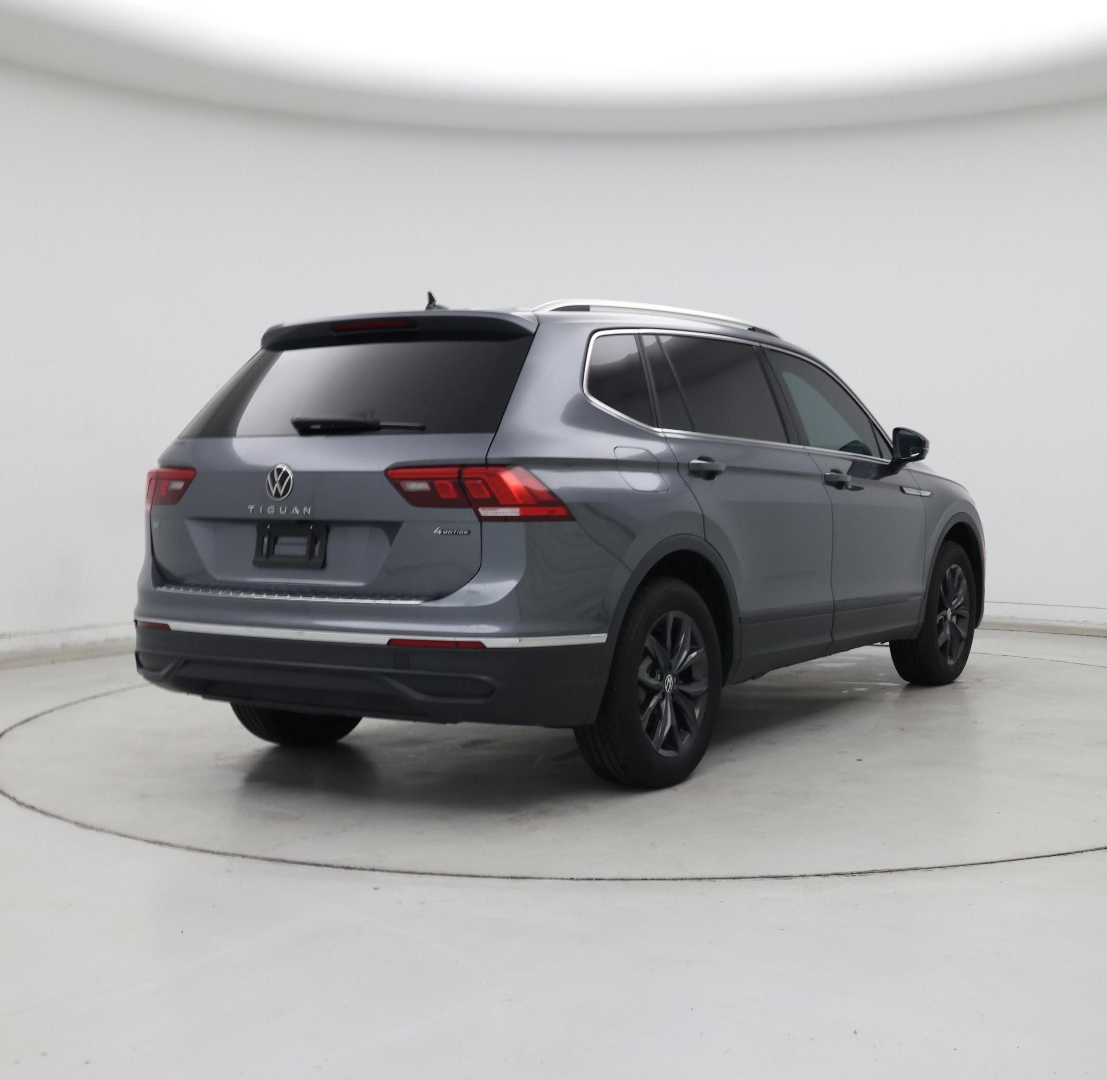 Thumbnail: 2024 Volkswagen Tiguan - 8