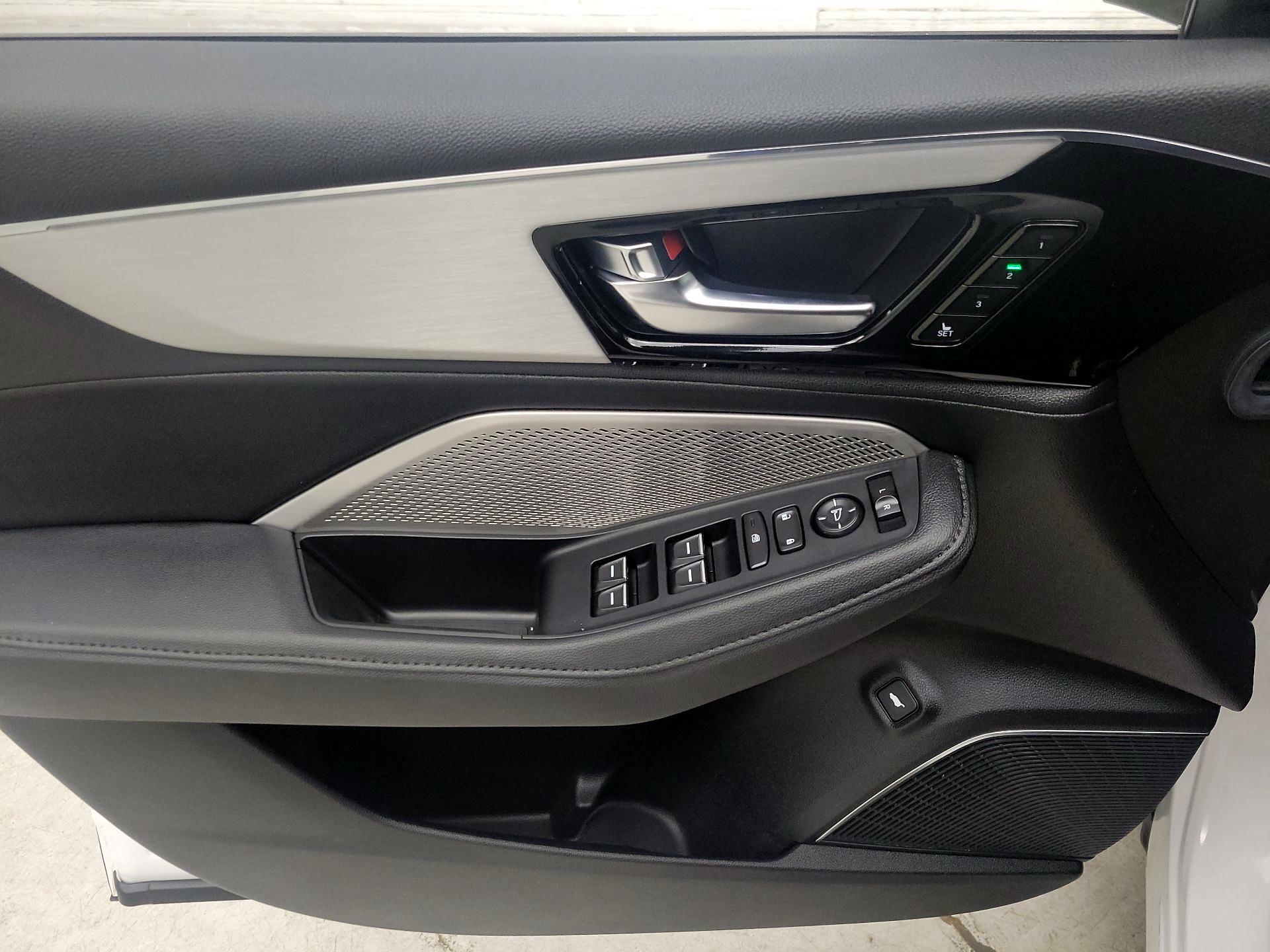 Thumbnail: 2024 Acura MDX - 12