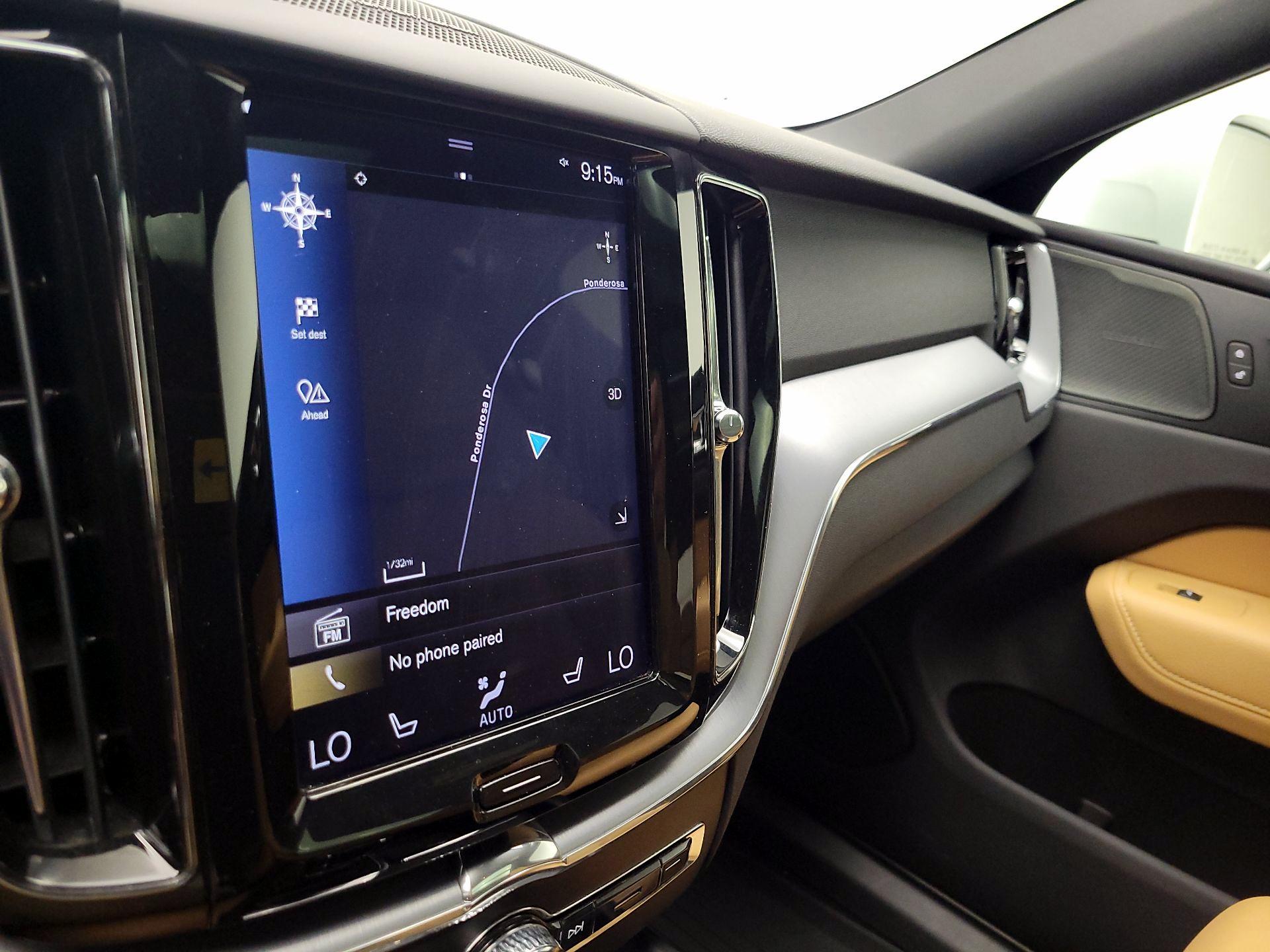 Thumbnail: 2019 Volvo XC60 - 14