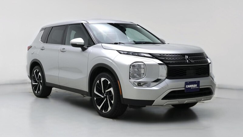 2023 Mitsubishi Outlander SE Hero Image