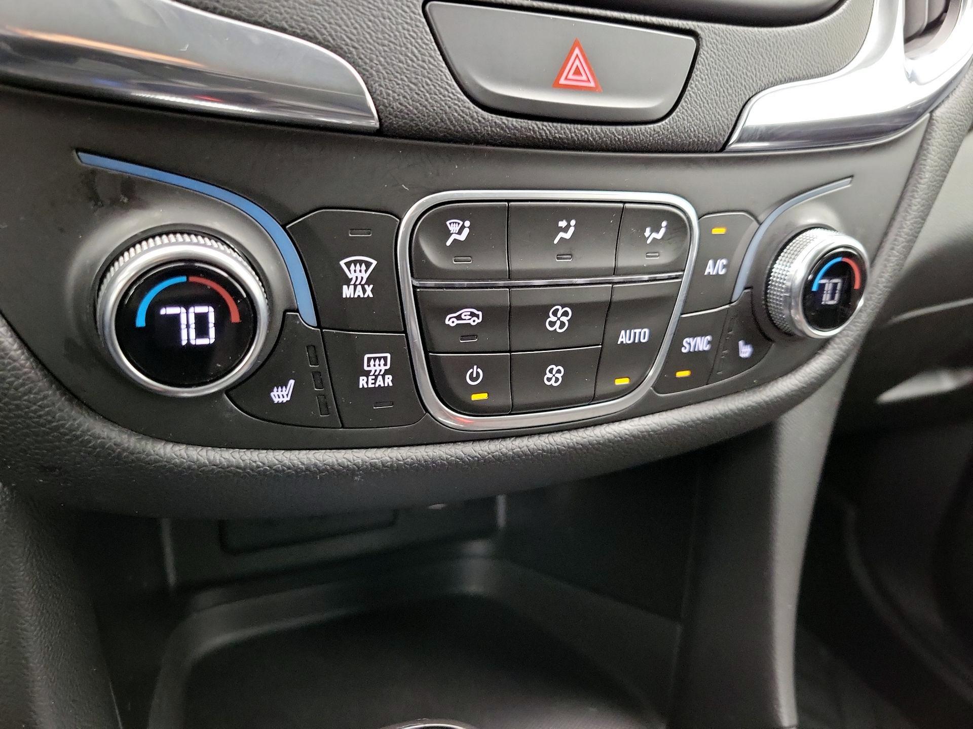 Thumbnail: 2020 Chevrolet Equinox - 16