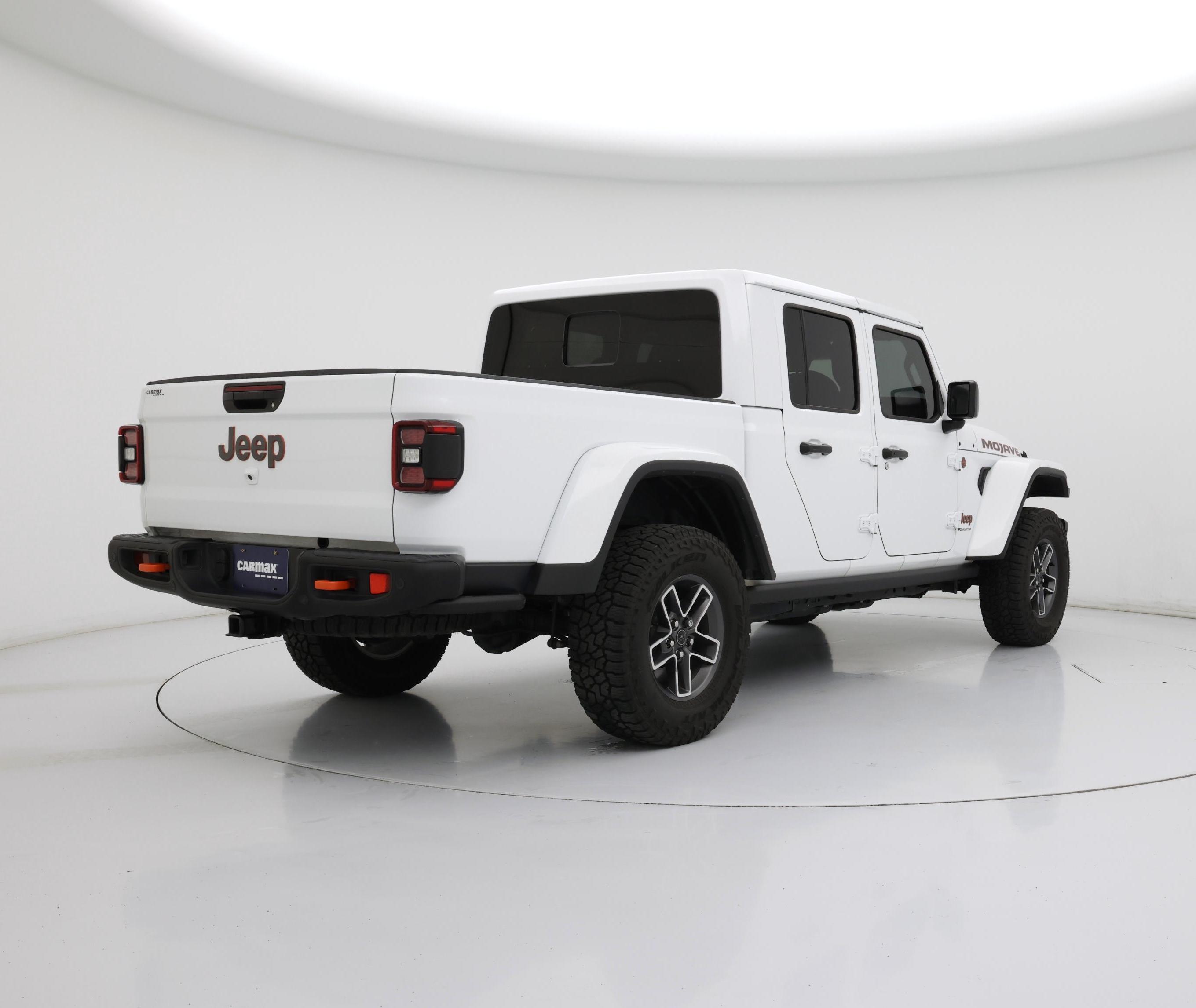 Thumbnail: 2024 Jeep Gladiator - 8