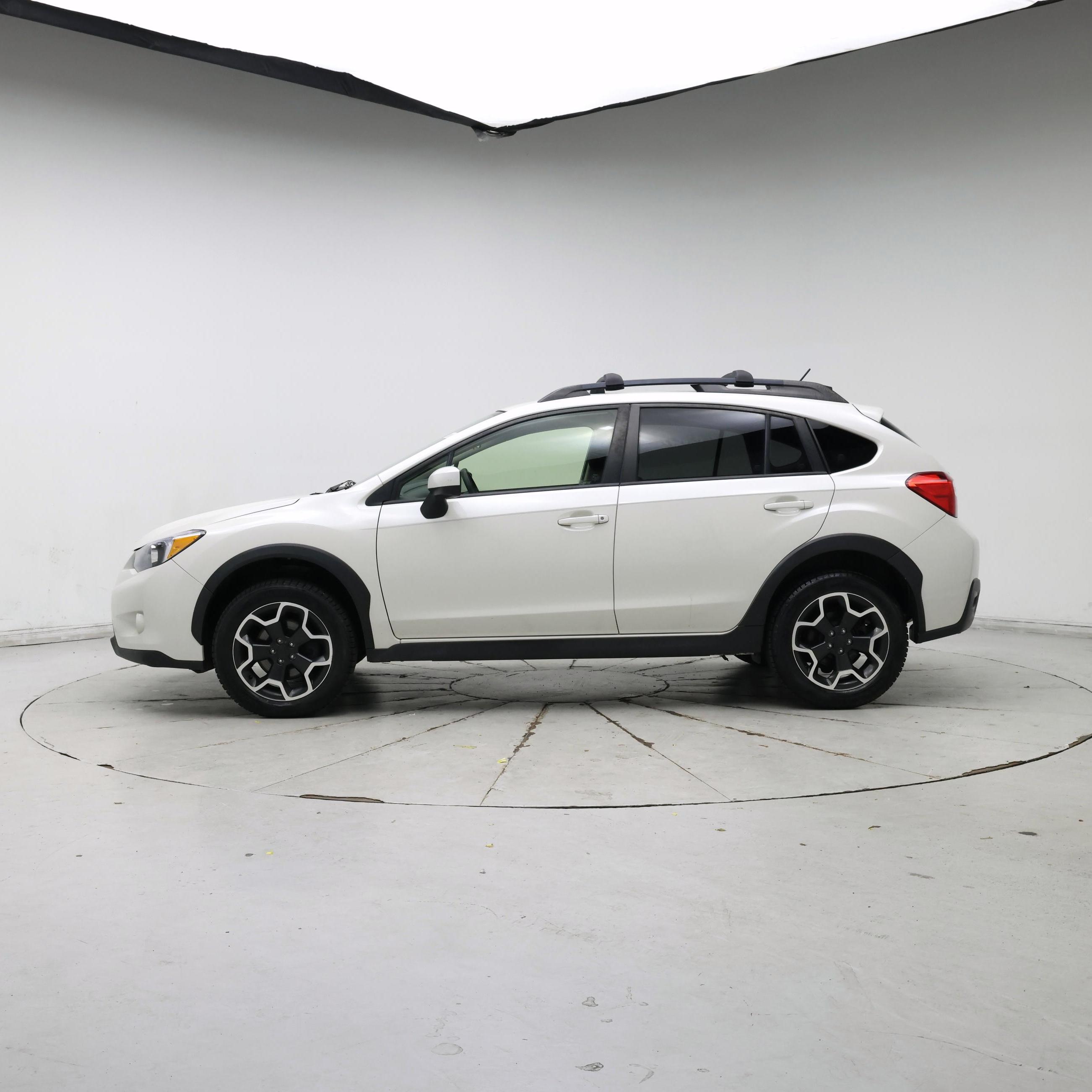 Thumbnail: 2015 Subaru XV Crosstrek - 3