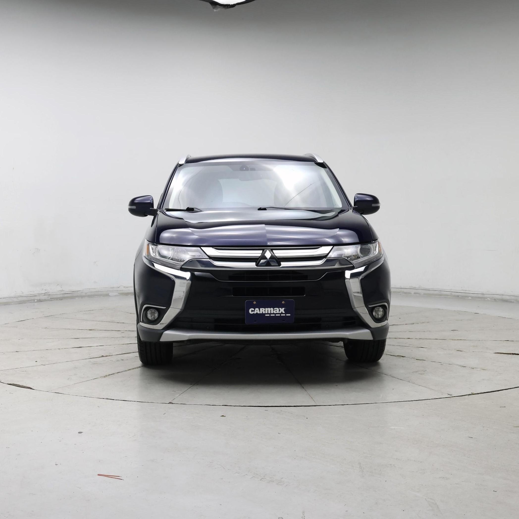 Thumbnail: 2017 Mitsubishi Outlander - 5