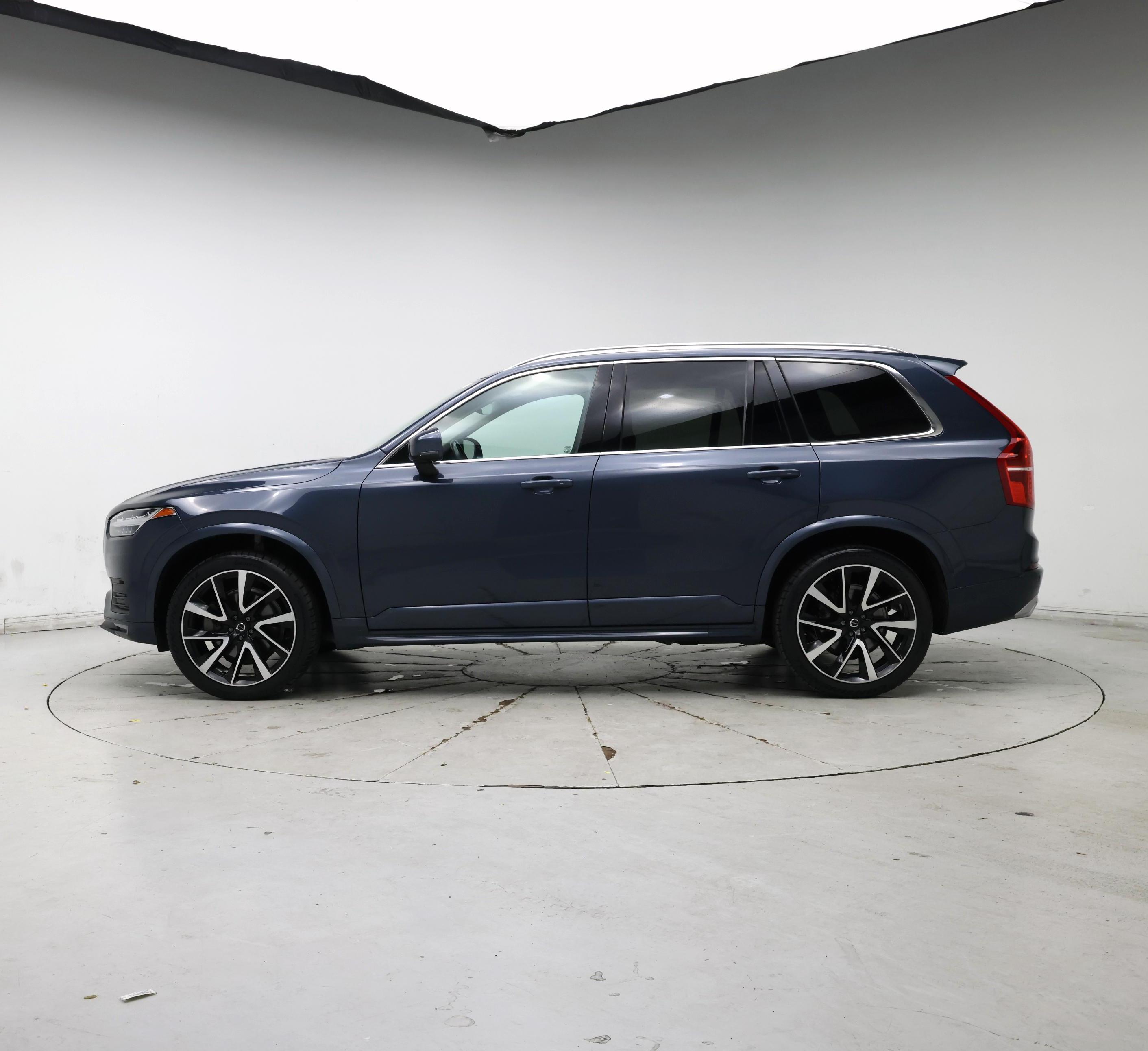 Thumbnail: 2020 Volvo XC90 - 3