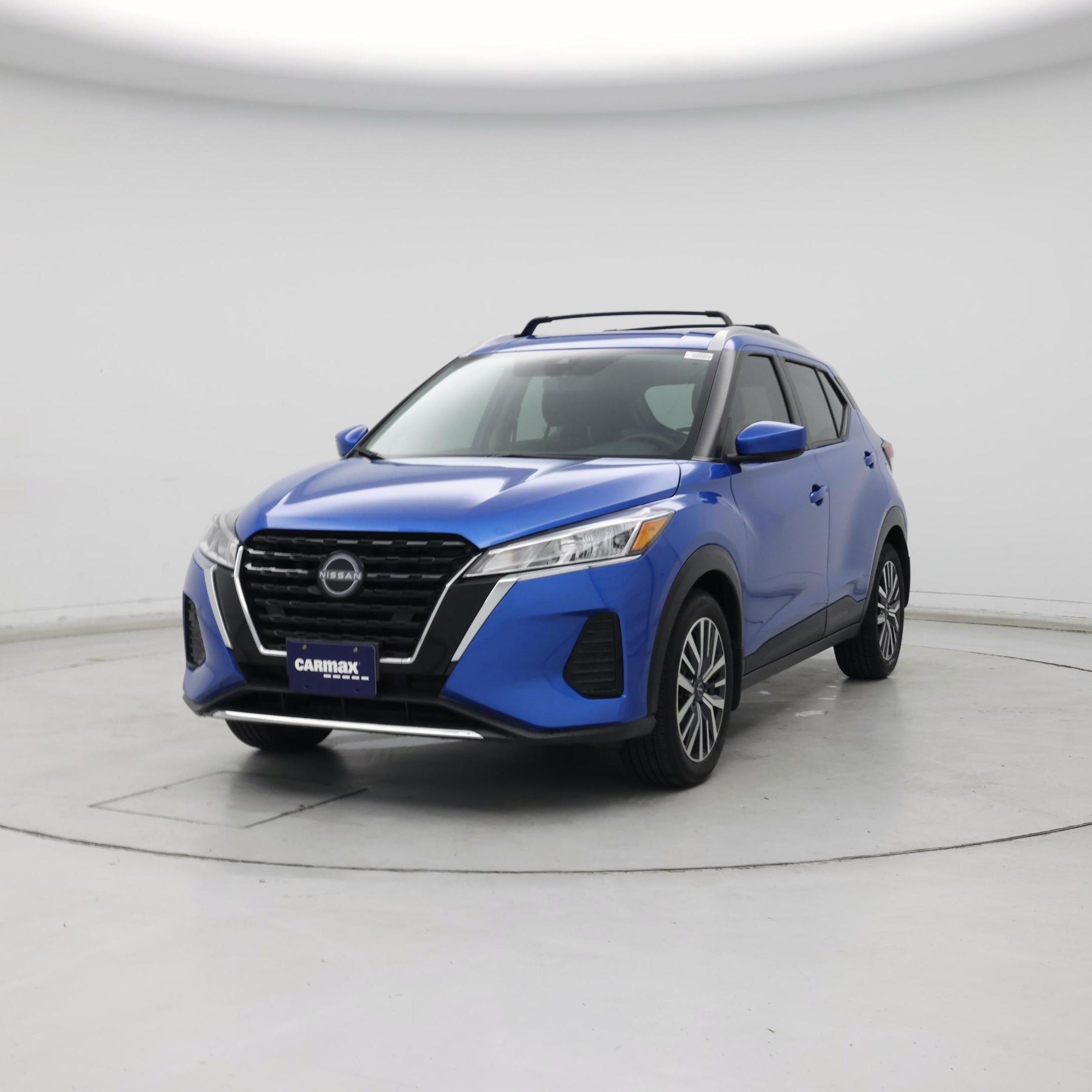 Thumbnail: 2023 Nissan Kicks - 4