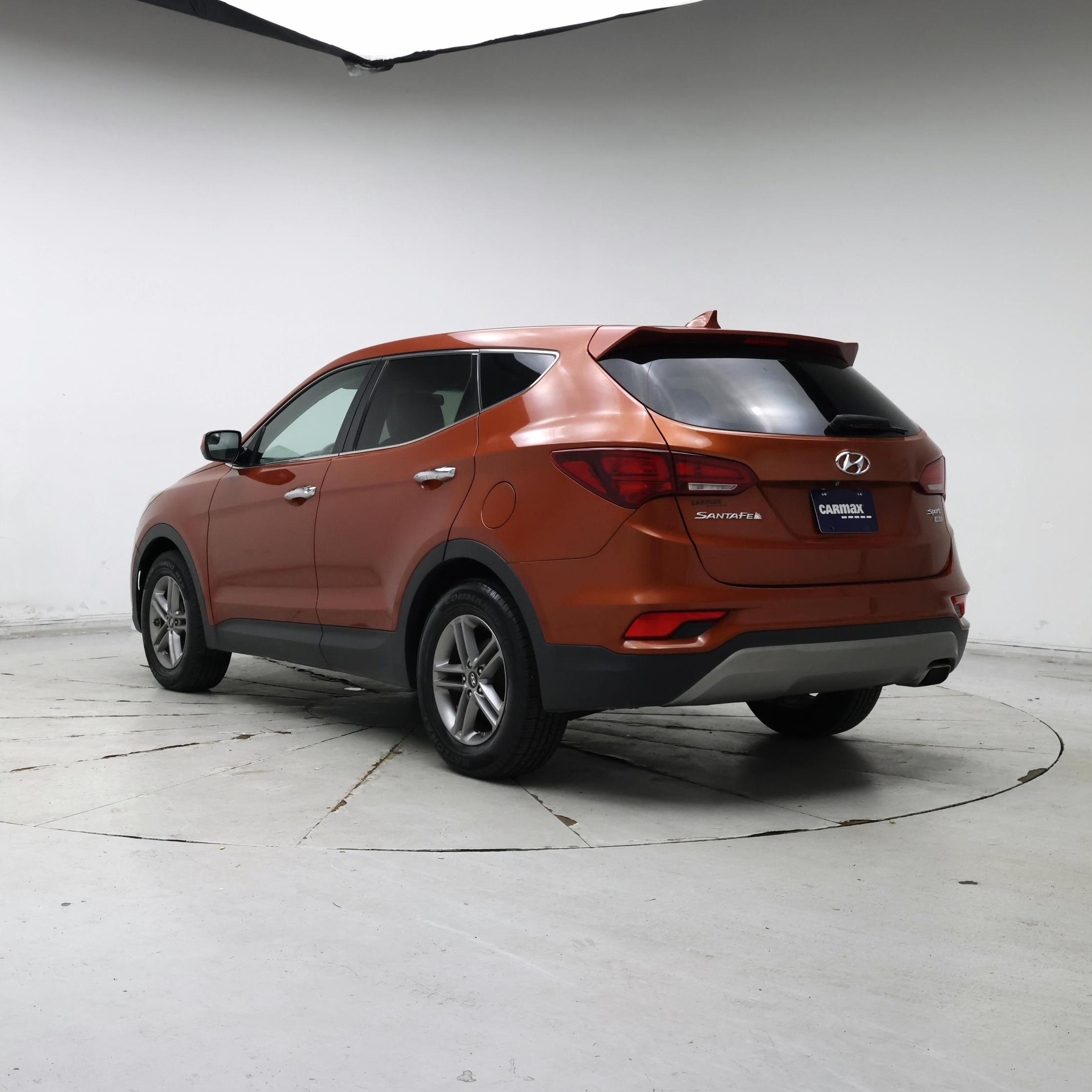 Thumbnail: 2017 Hyundai Santa Fe - 2