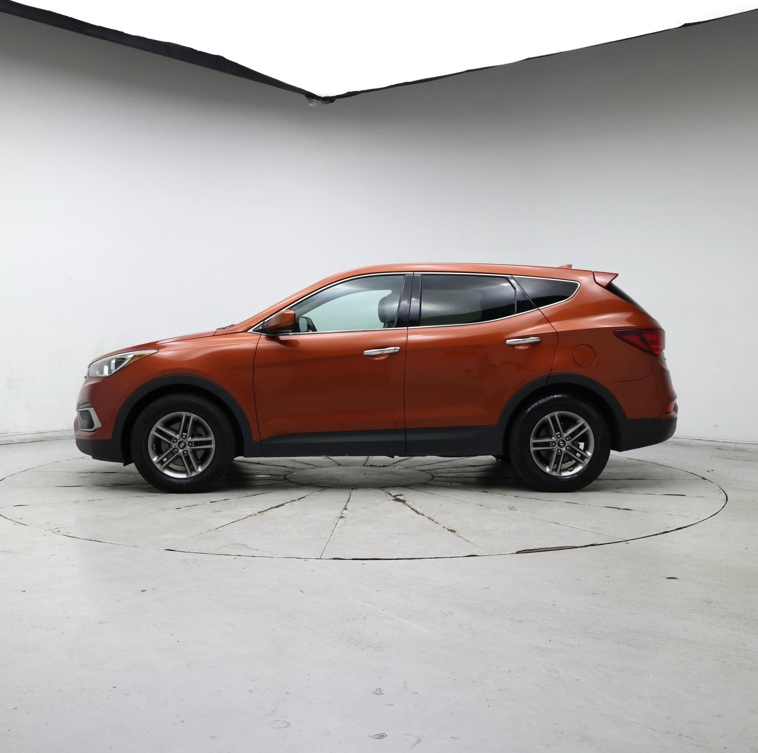 Thumbnail: 2017 Hyundai Santa Fe - 3