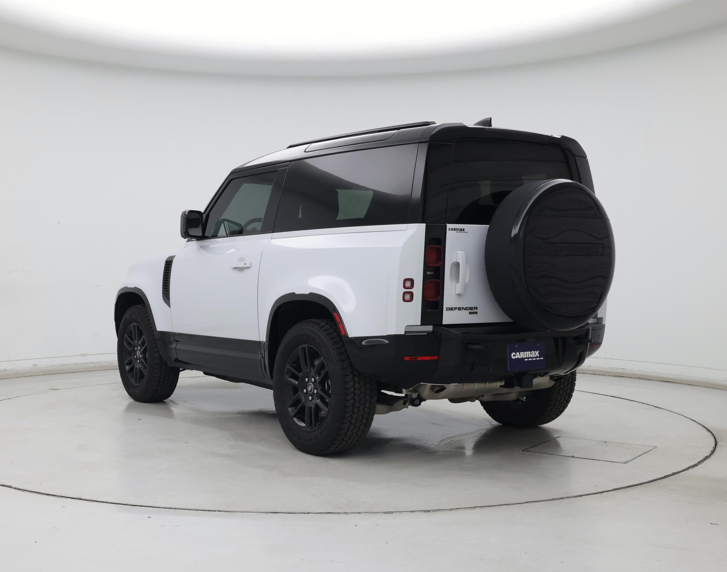 Thumbnail: 2023 Land Rover Defender - 2