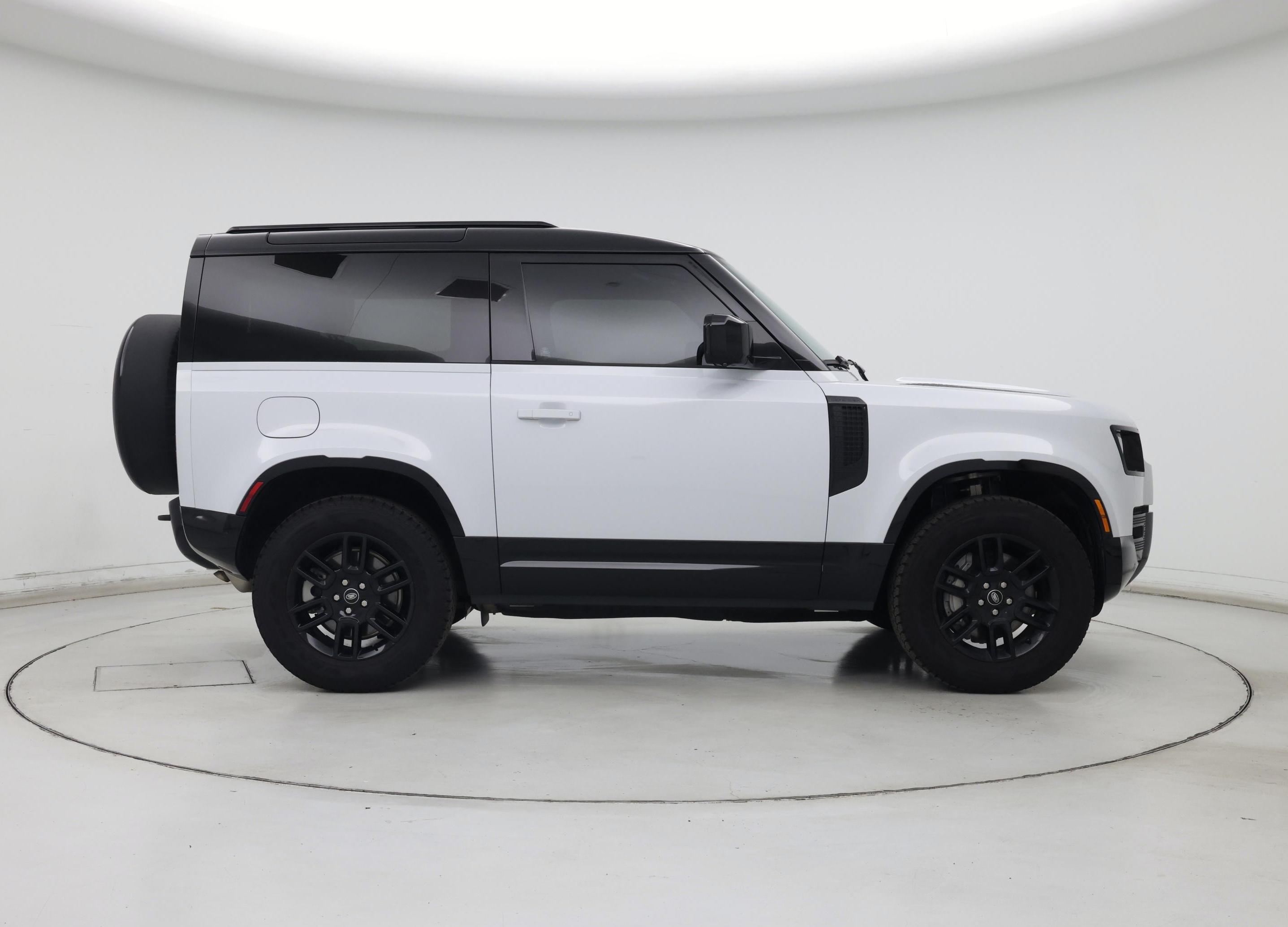 Thumbnail: 2023 Land Rover Defender - 7