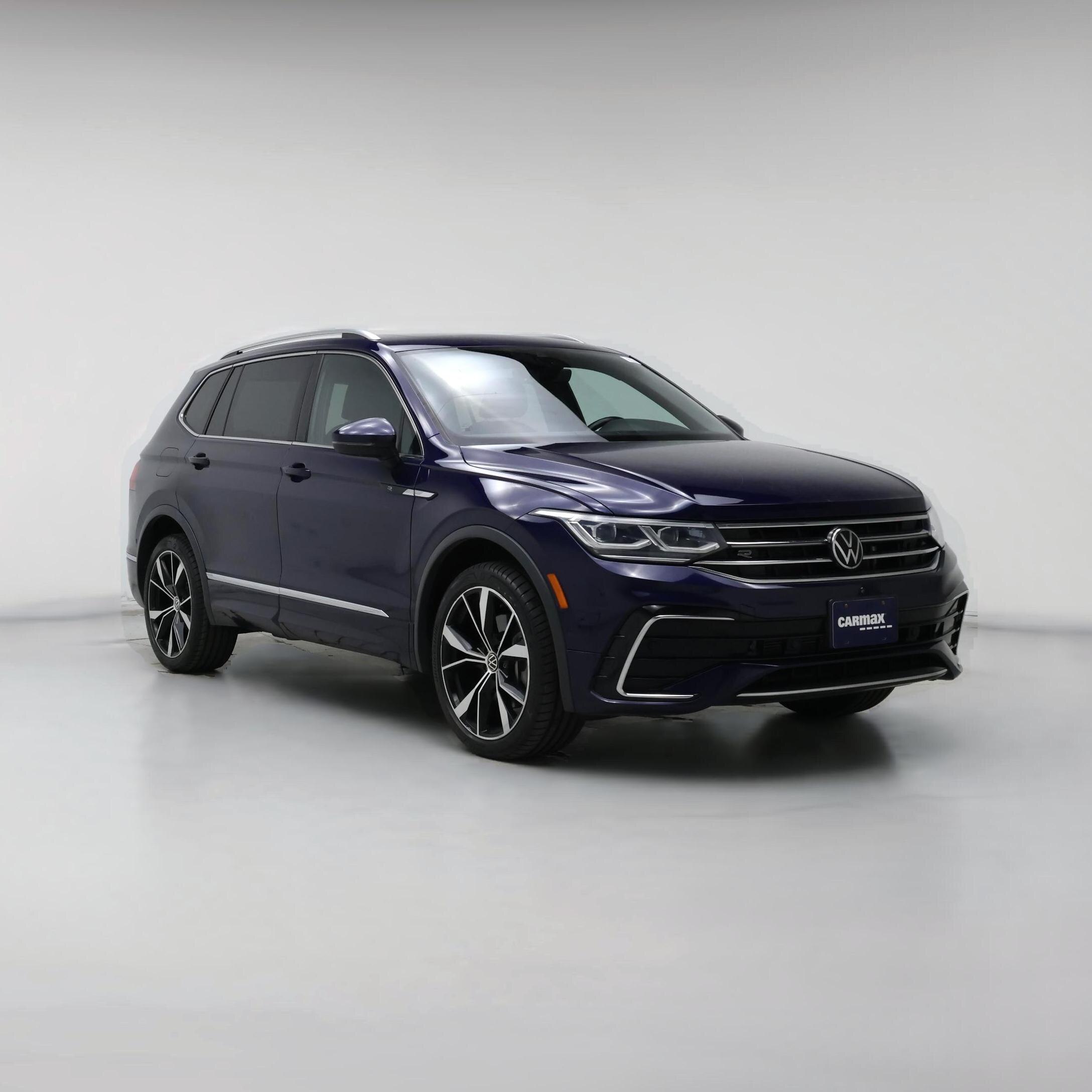 Thumbnail: 2022 Volkswagen Tiguan - 1