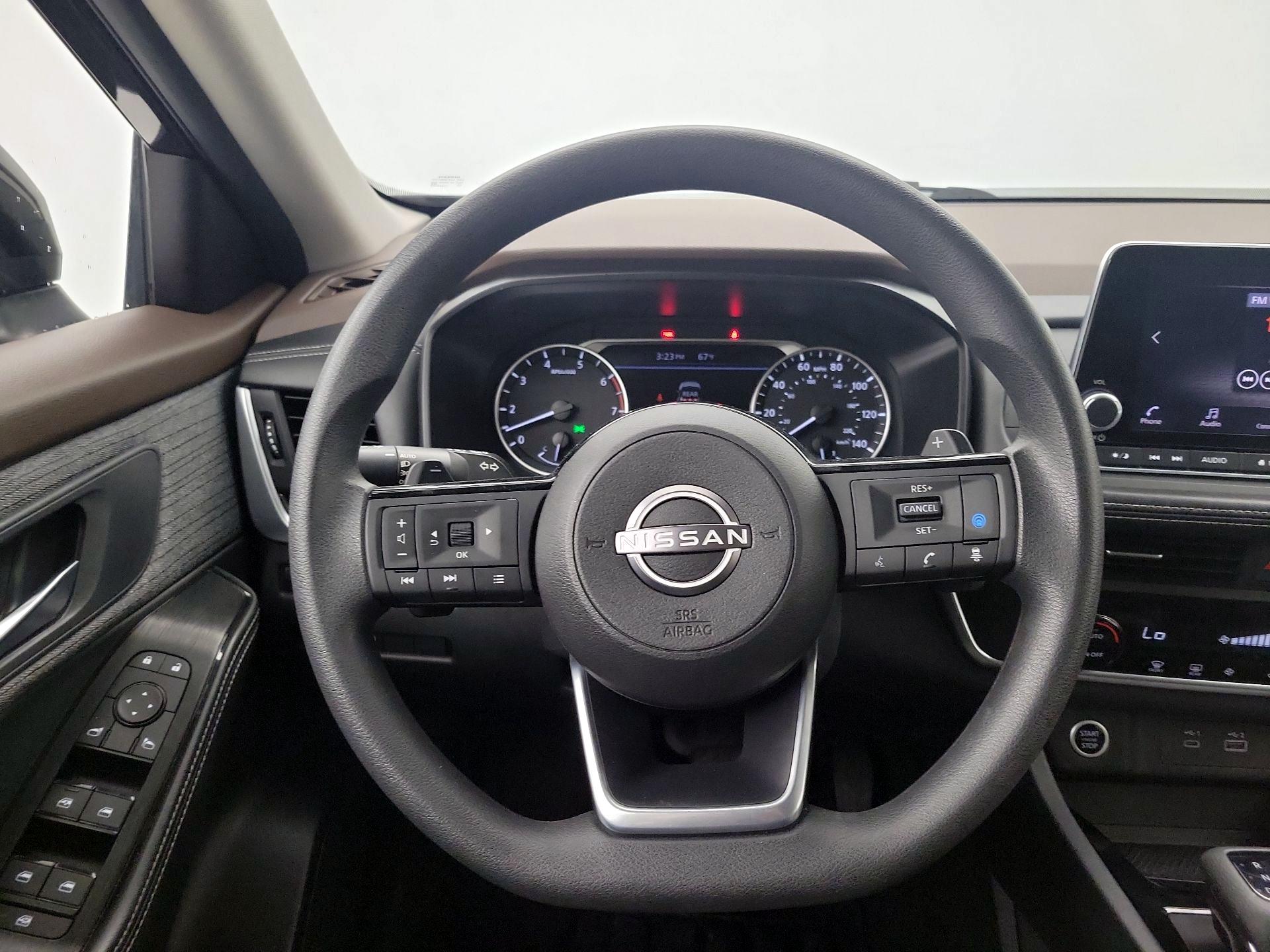 Thumbnail: 2023 Nissan Rogue - 10