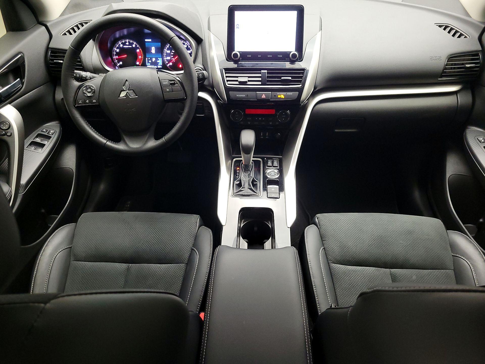 Thumbnail: 2023 Mitsubishi Eclipse Cross - 9