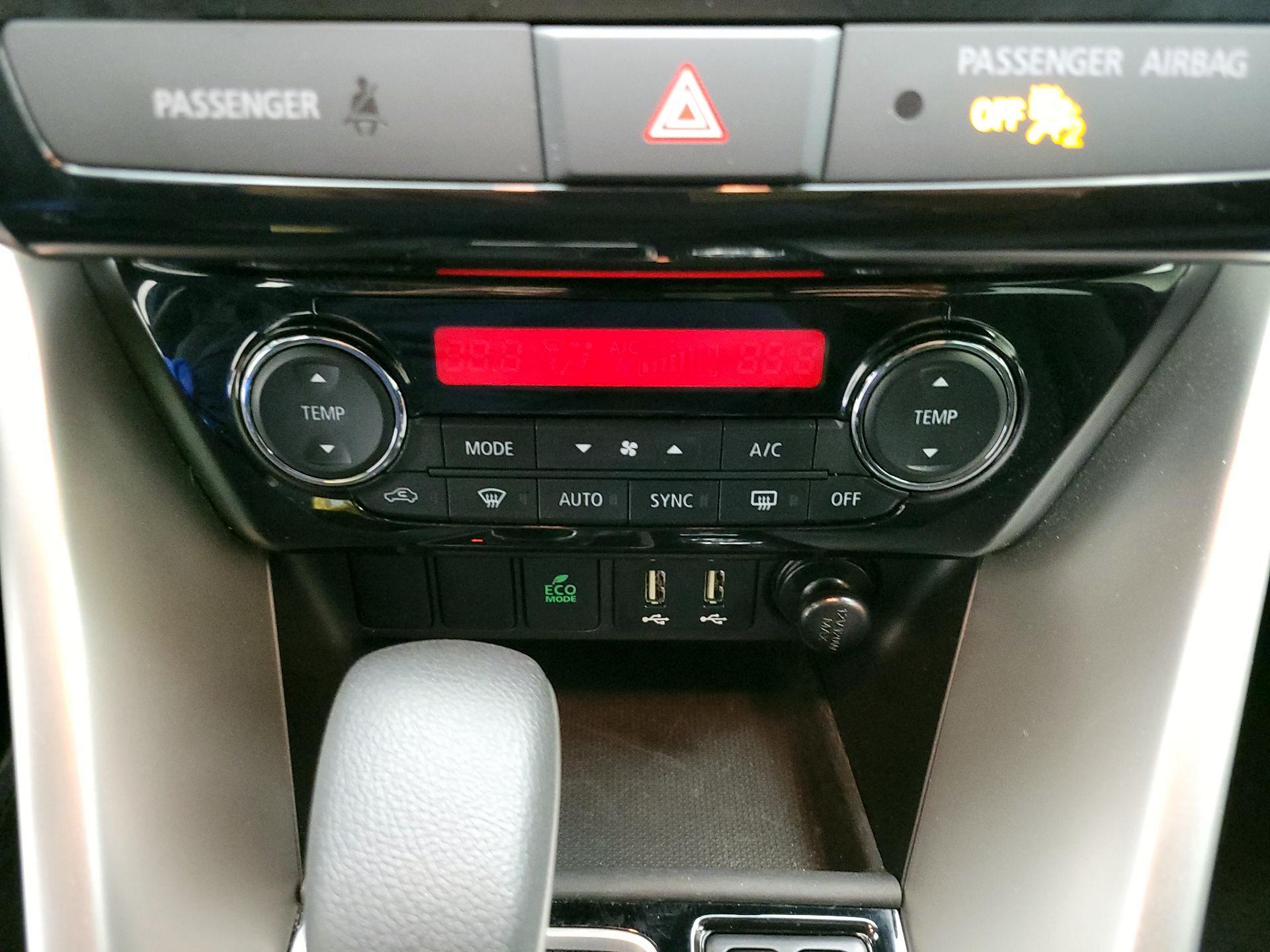 Thumbnail: 2023 Mitsubishi Eclipse Cross - 17