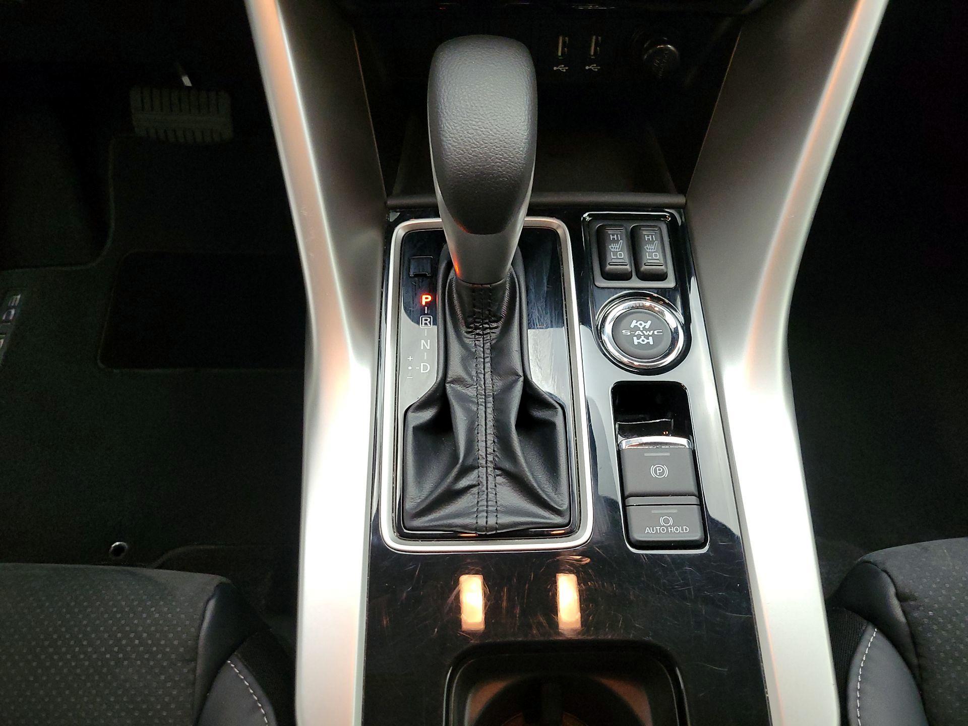 Thumbnail: 2023 Mitsubishi Eclipse Cross - 18