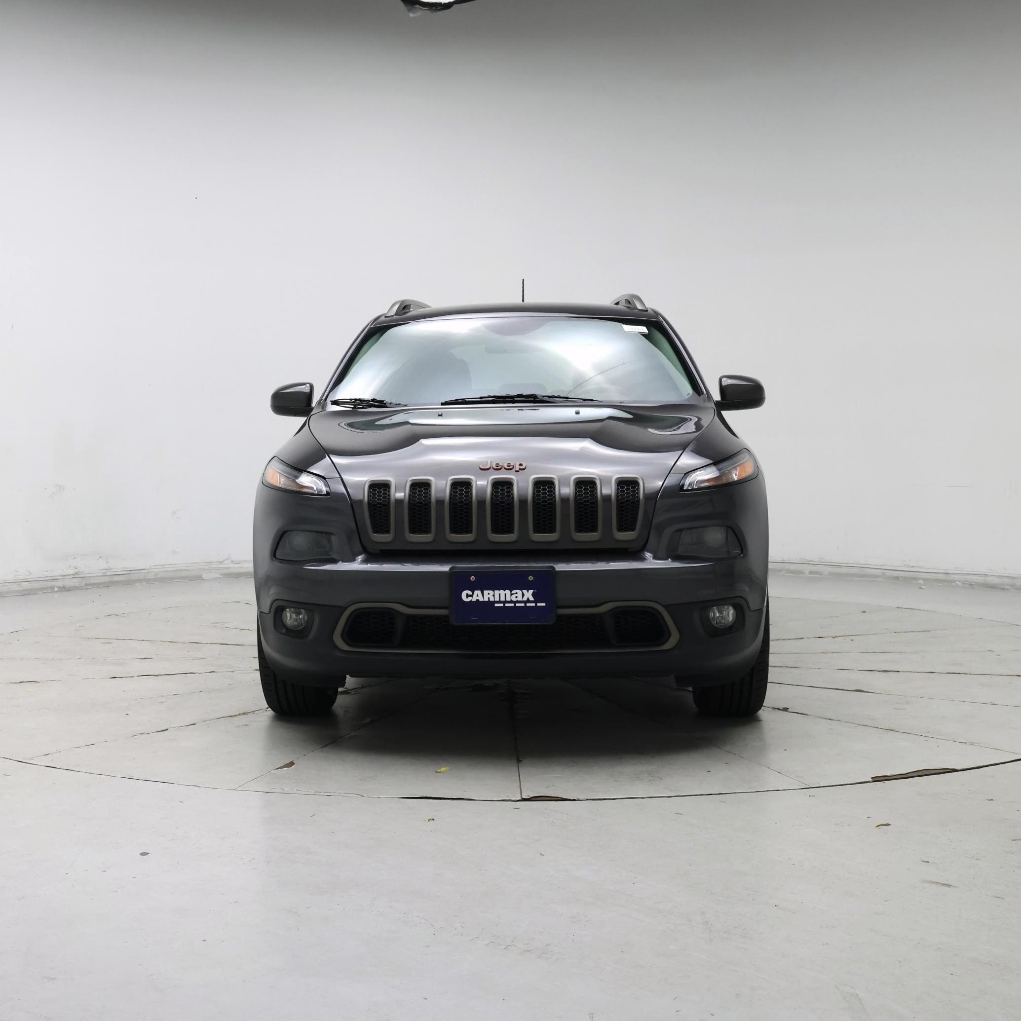 Thumbnail: 2017 Jeep Cherokee - 5