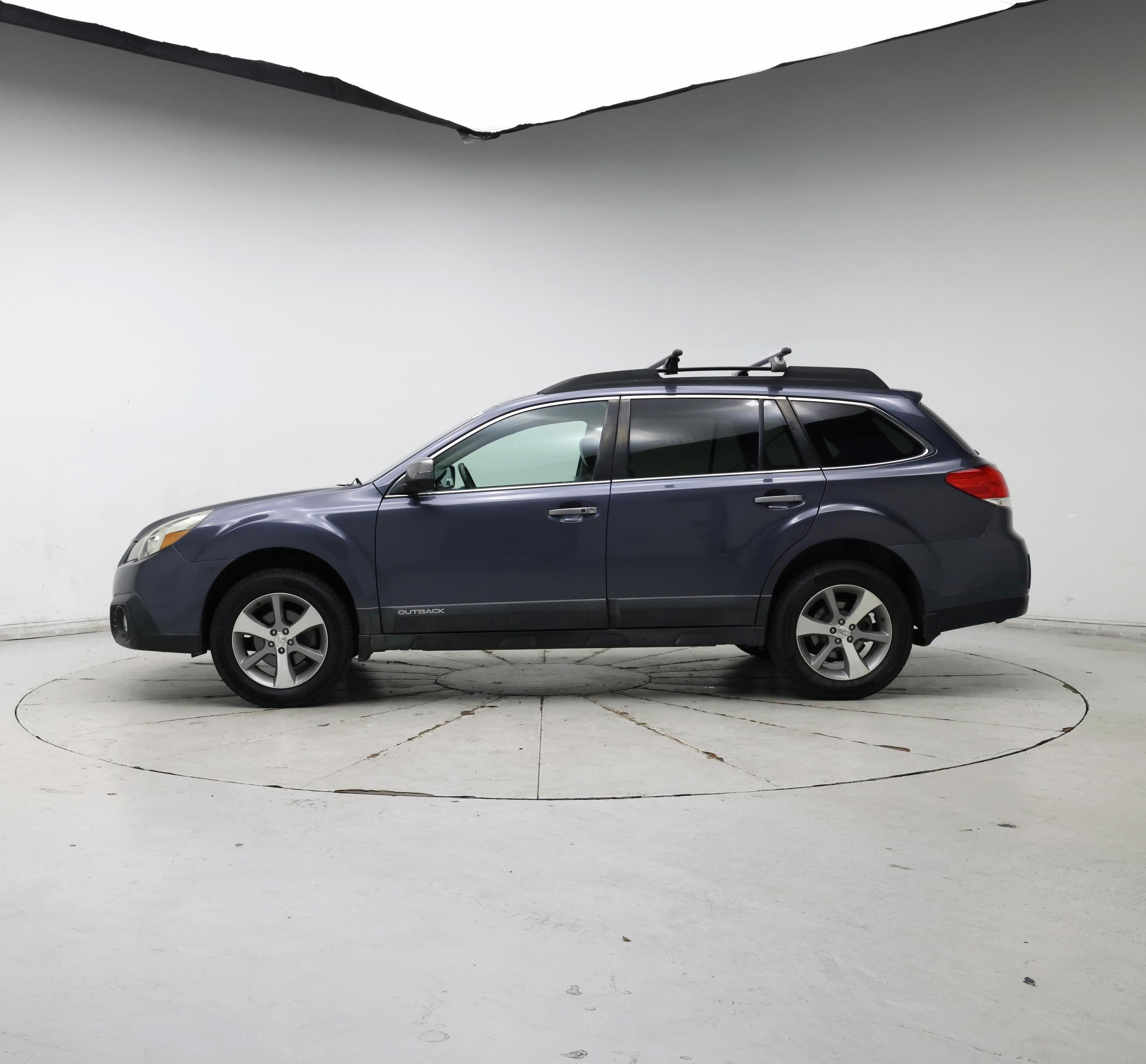 Thumbnail: 2014 Subaru Outback - 3