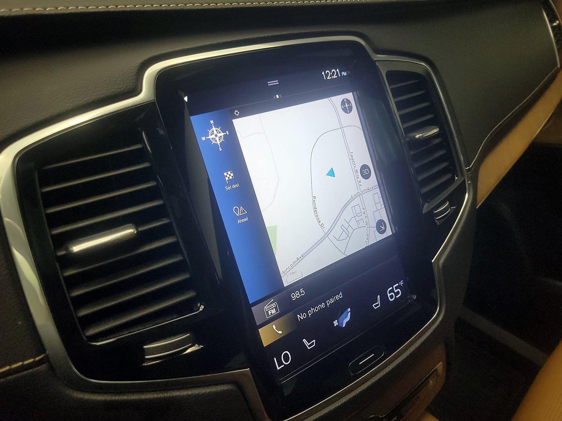 Thumbnail: 2019 Volvo XC90 - 14