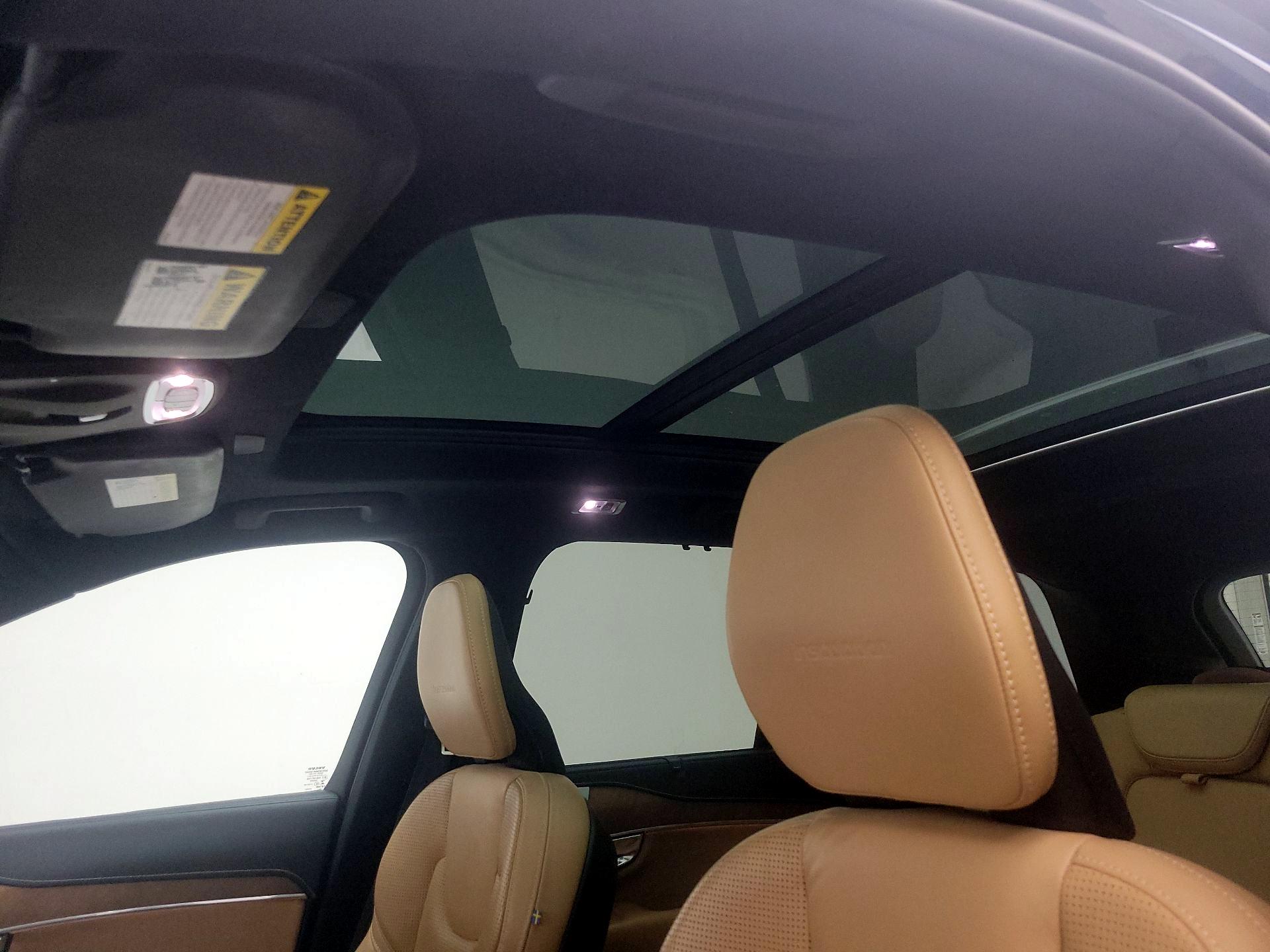 Thumbnail: 2019 Volvo XC90 - 20