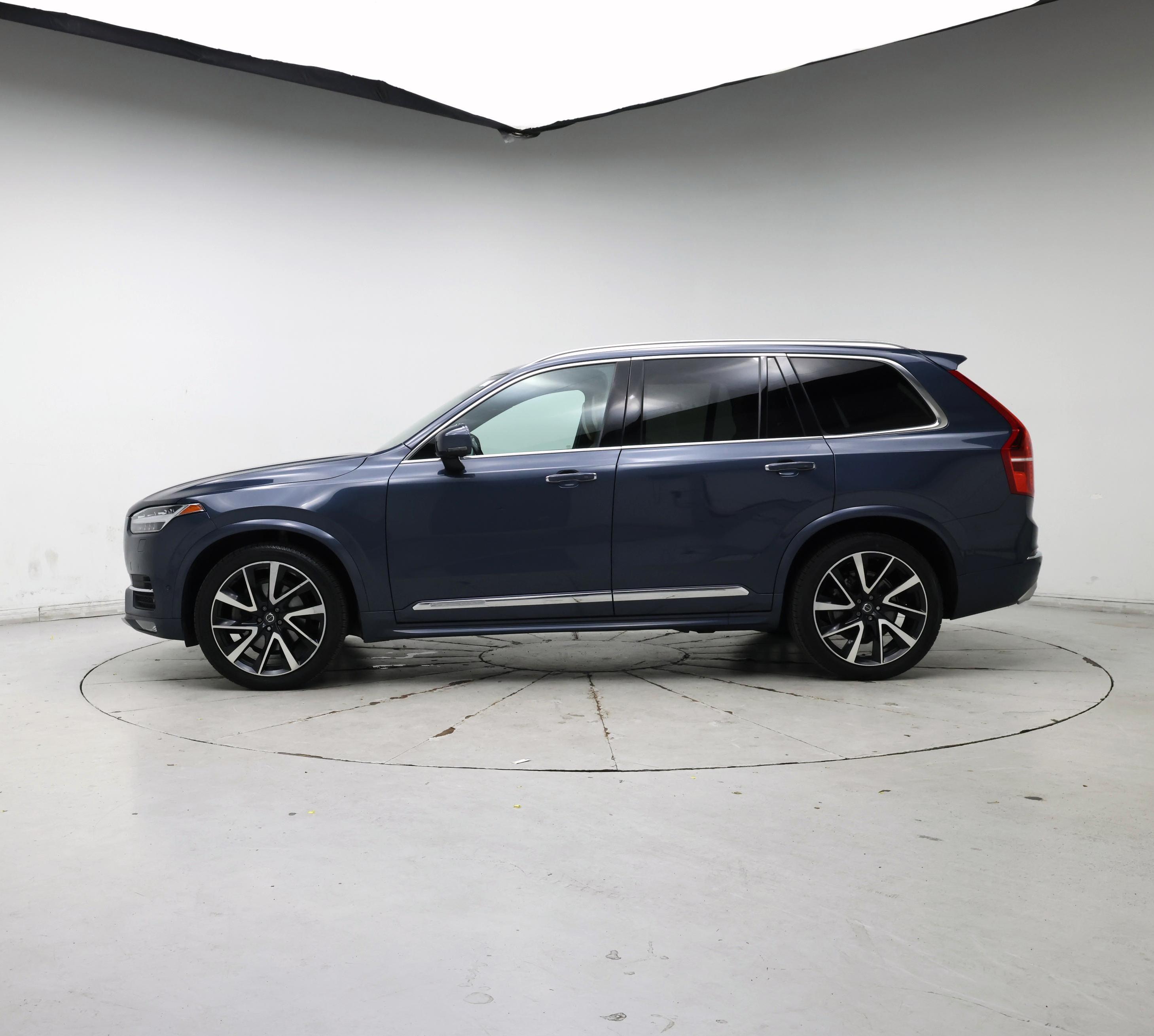 Thumbnail: 2019 Volvo XC90 - 3