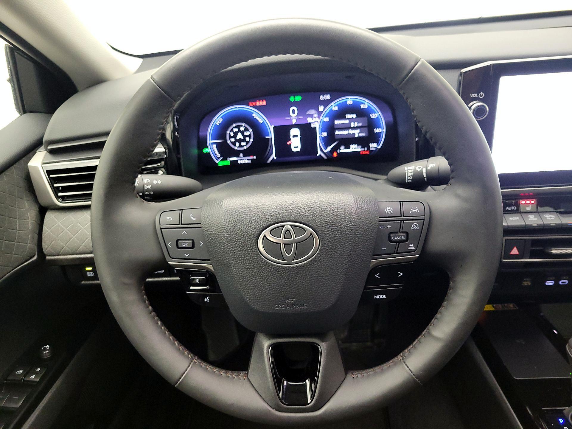 Thumbnail: 2025 Toyota Camry - 10