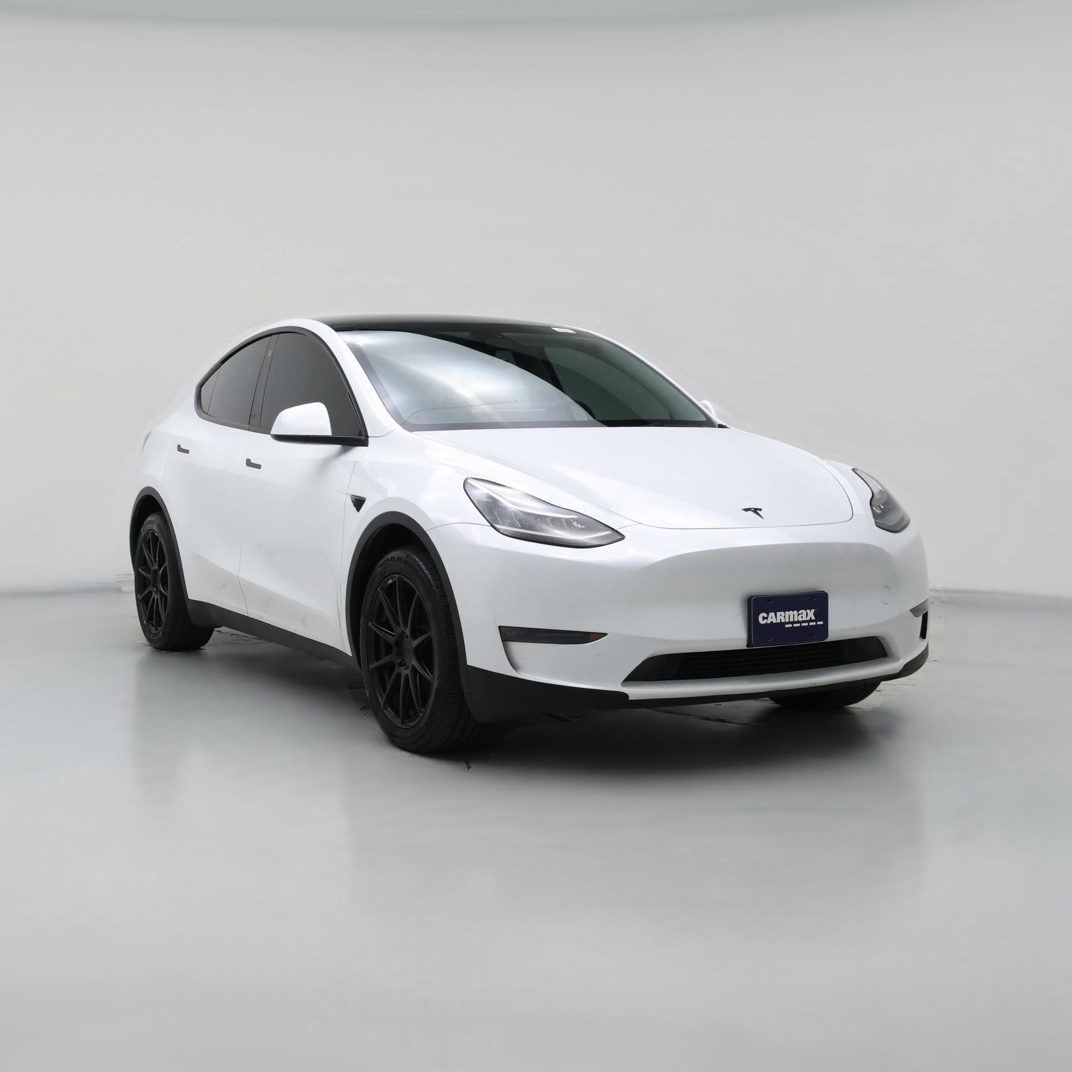 Thumbnail: 2023 Tesla Model Y - 1