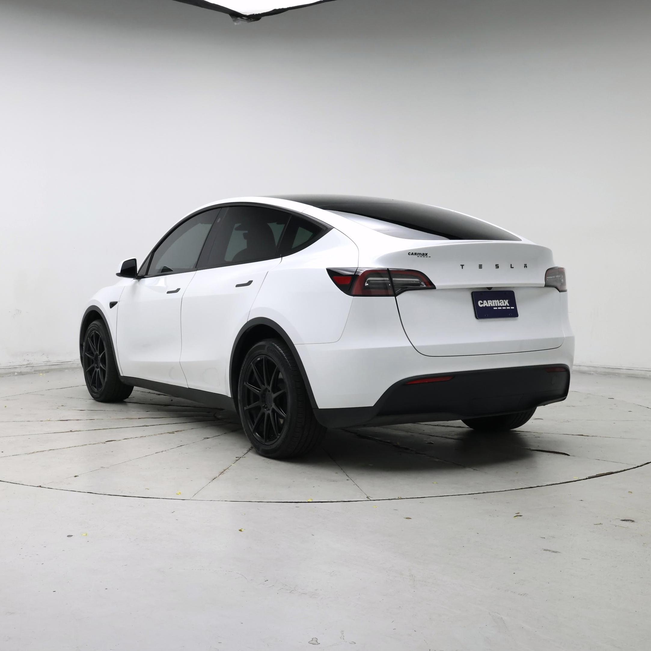 Thumbnail: 2023 Tesla Model Y - 2